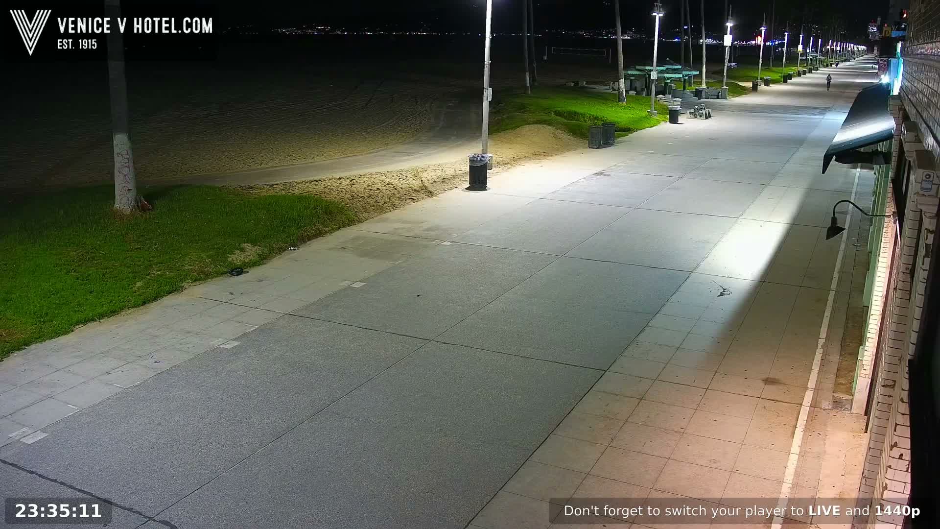 Venice Beach Live Cam - Los Angeles, California, USA