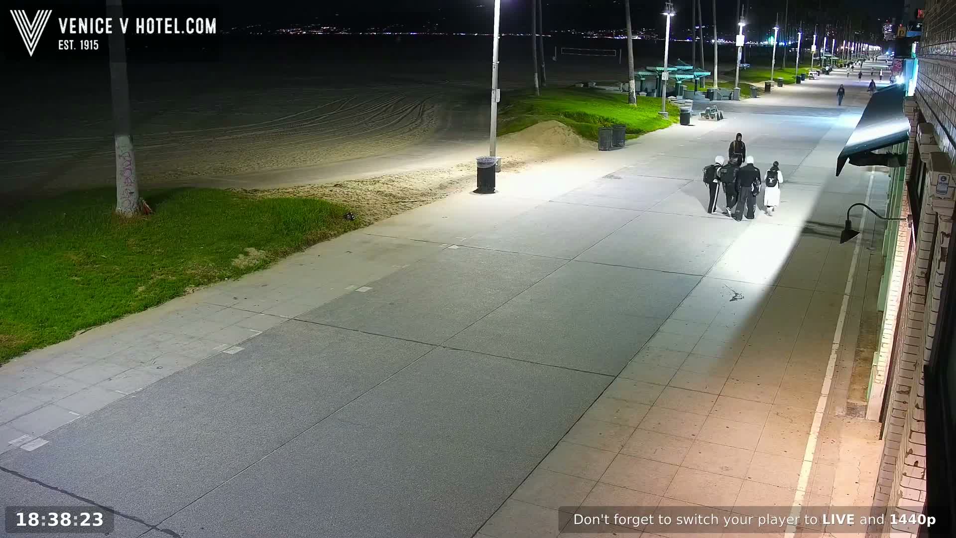 Venice Beach Live Cam - Los Angeles, California, USA