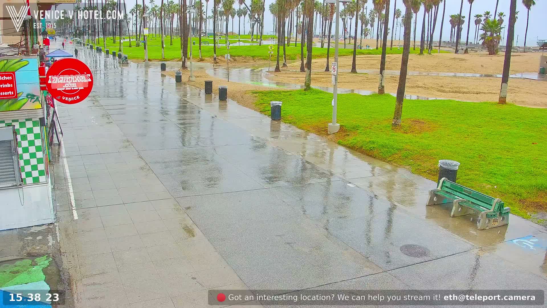 Venice Beach Live Cam - Los Angeles, California, USA