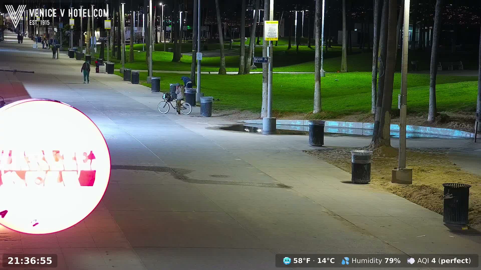 Venice Beach Live Cam - Los Angeles, California, USA