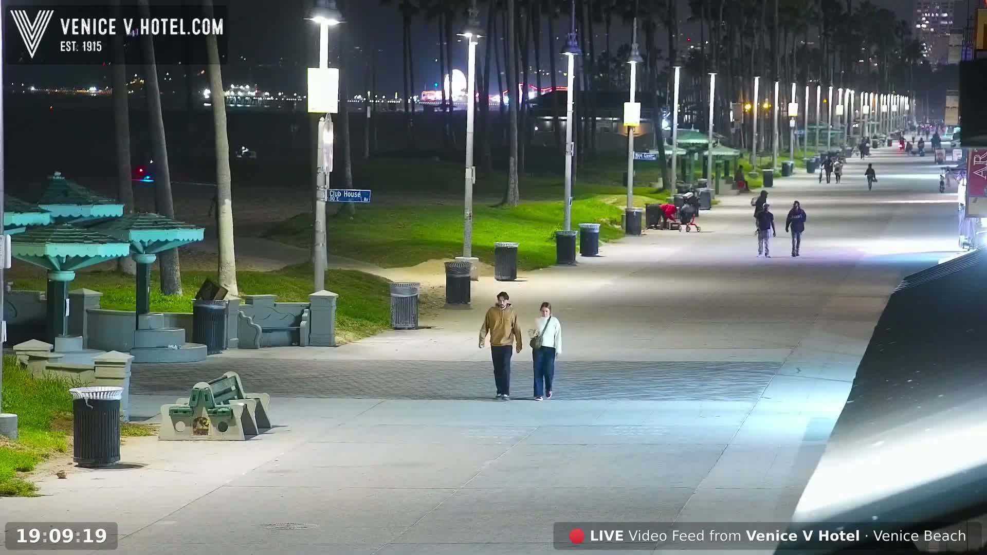 Venice Beach Live Cam - Los Angeles, California, USA
