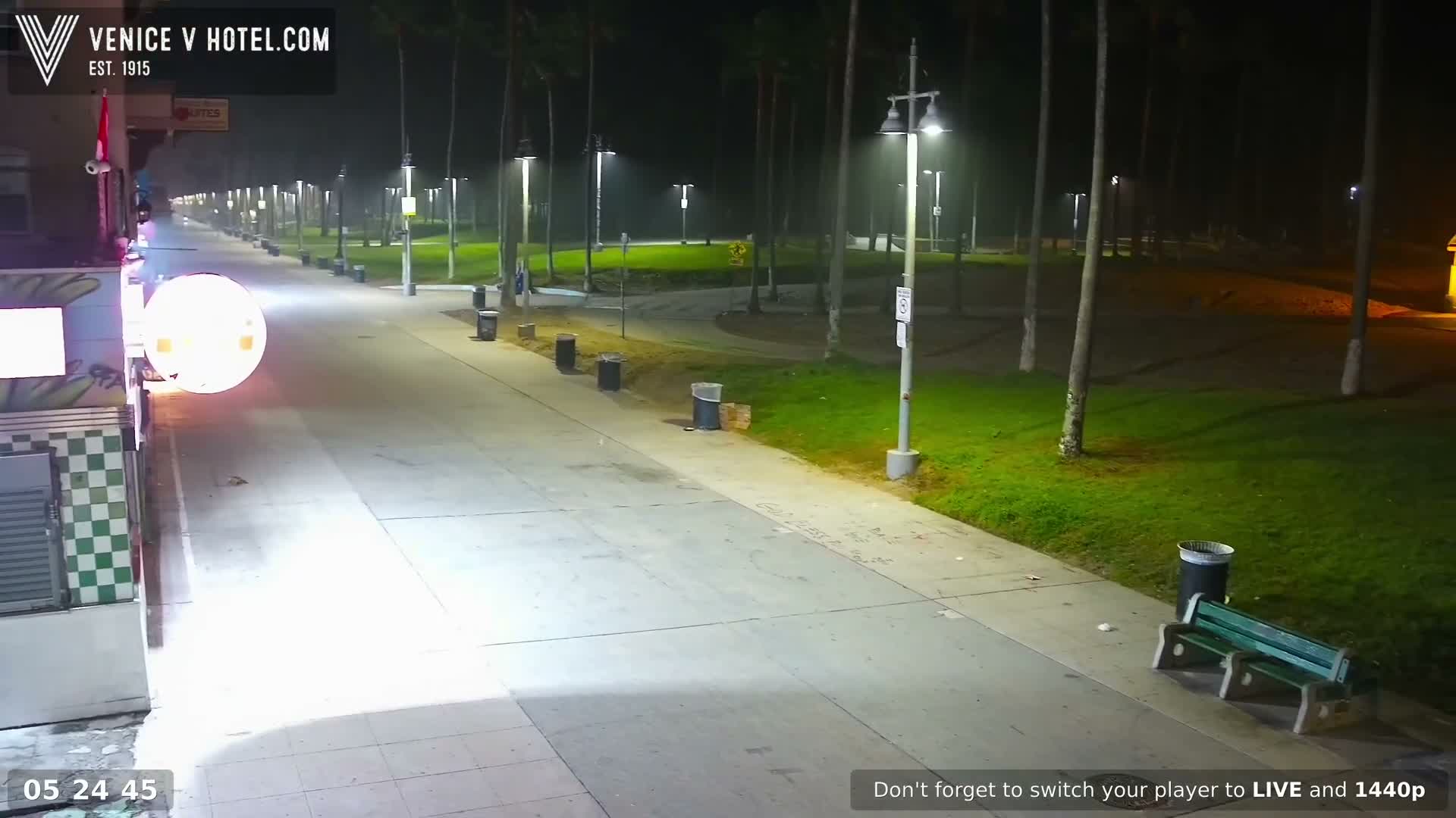 Venice Beach Live Cam - Los Angeles, California, USA