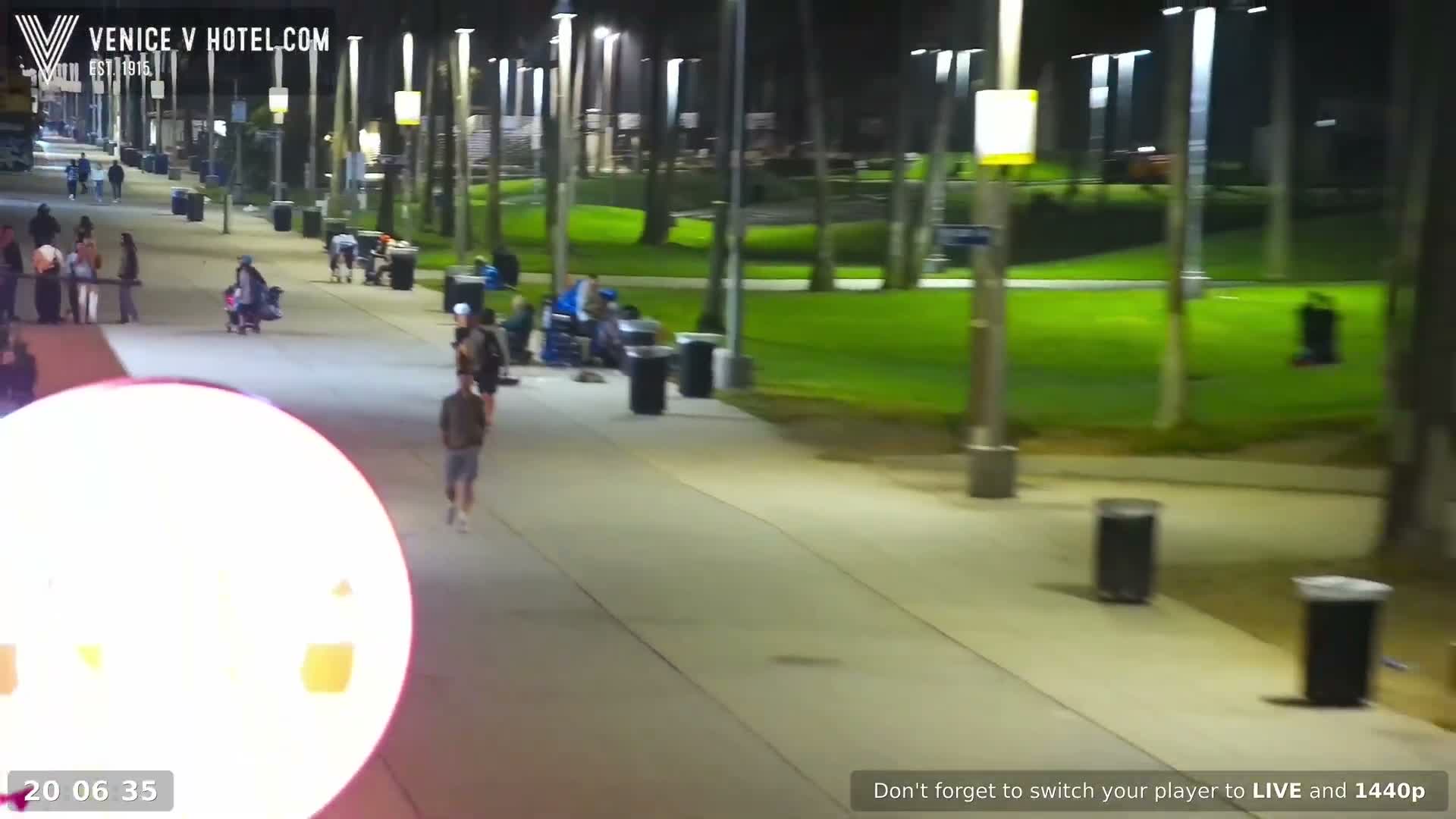 Venice Beach Live Cam - Los Angeles, California, USA