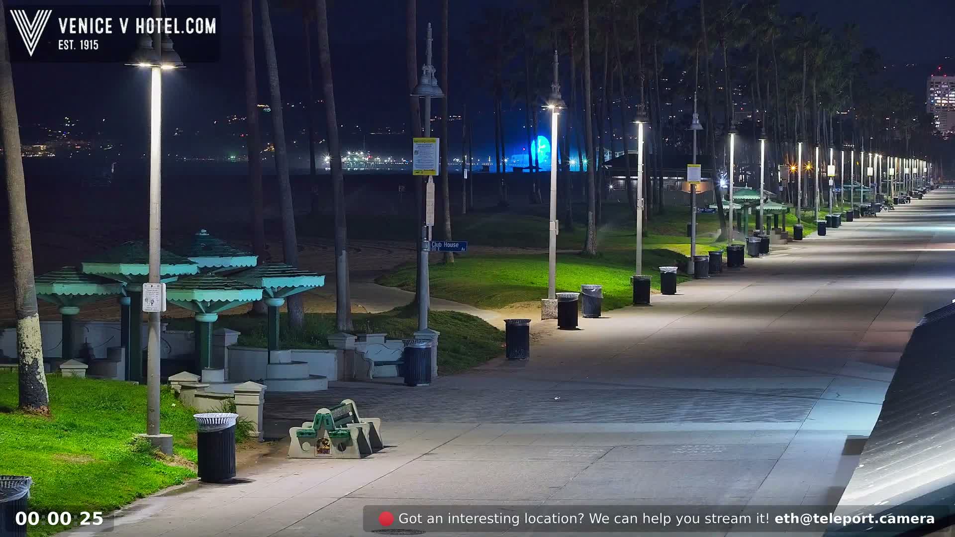 Venice Beach Live Cam - Los Angeles, California, USA