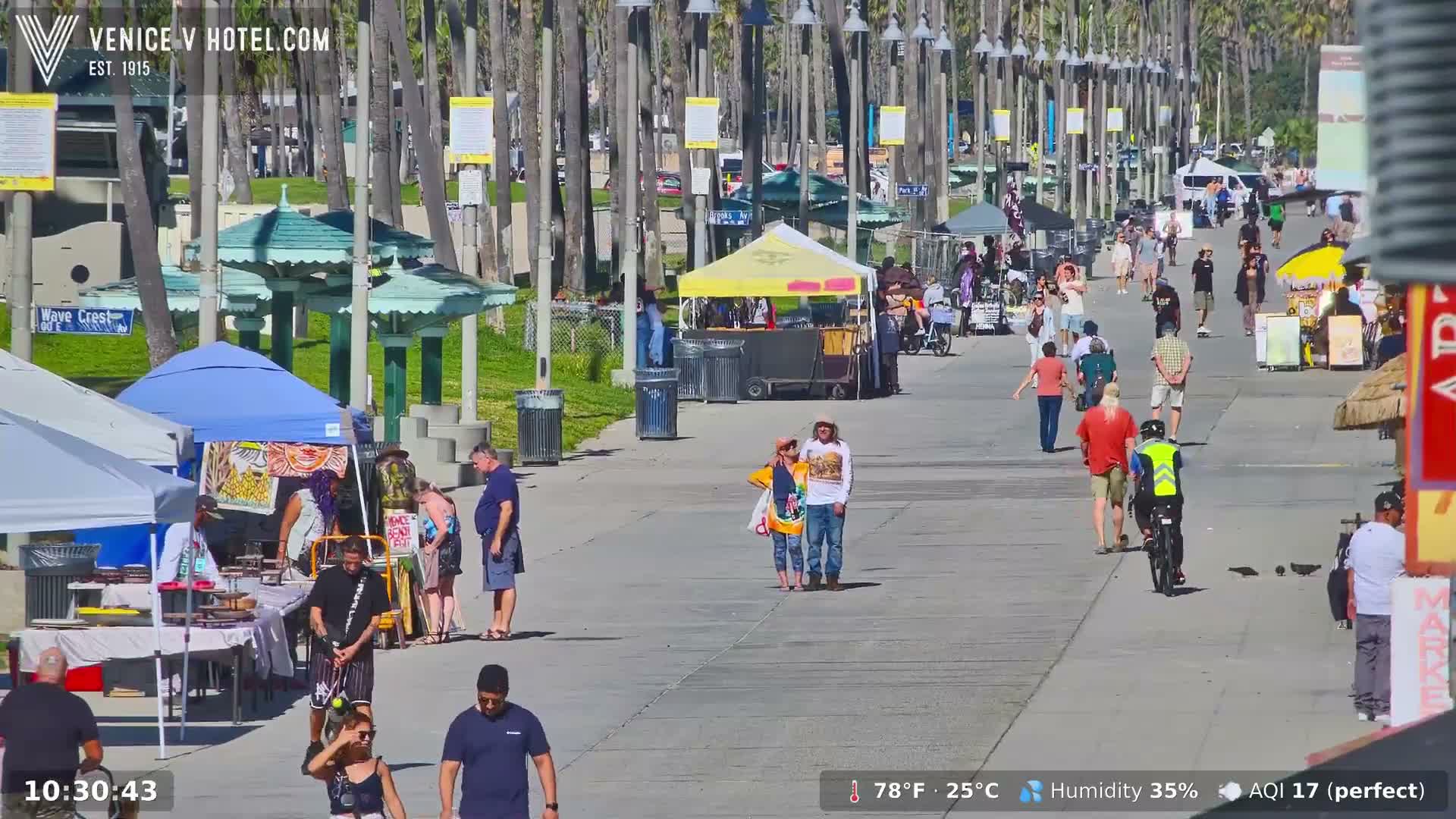 Venice Beach Live Cam - Los Angeles, California, USA