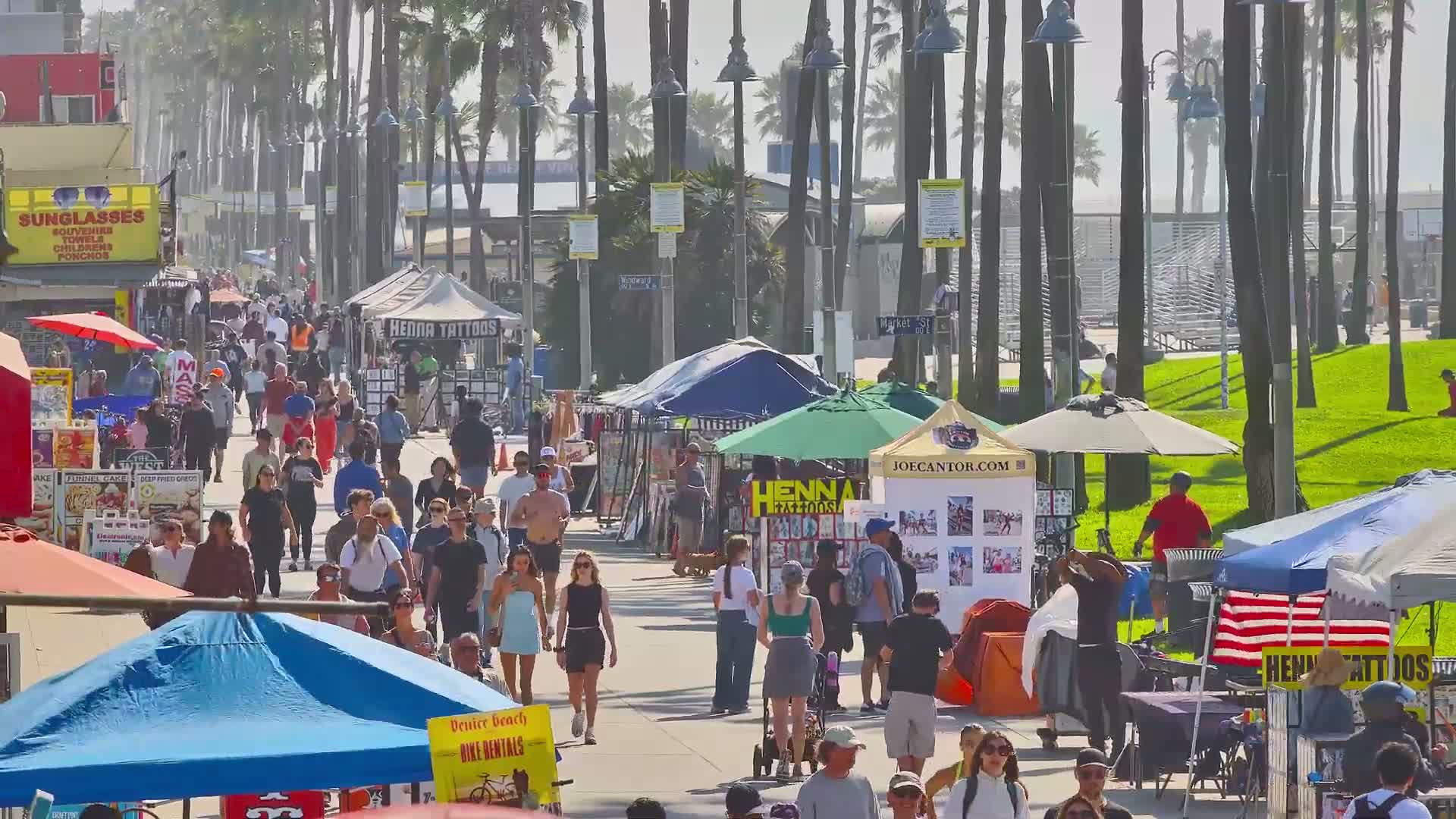 Venice Beach Live Cam - Los Angeles, California, USA