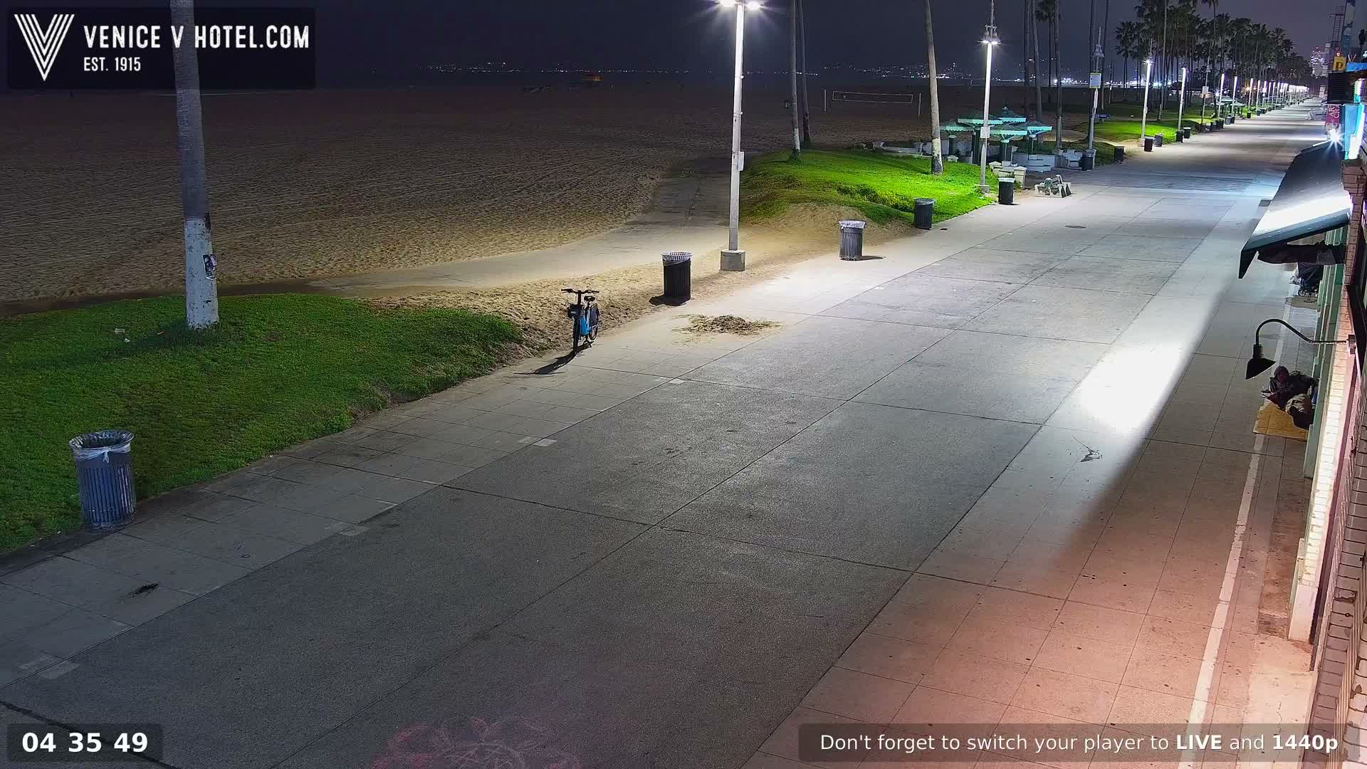 Venice Beach Live Cam - Los Angeles, California, USA