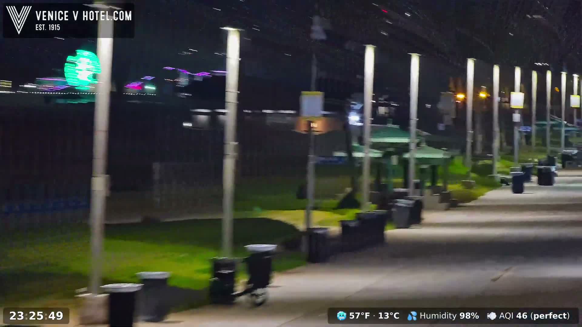 Venice Beach Live Cam - Los Angeles, California, USA