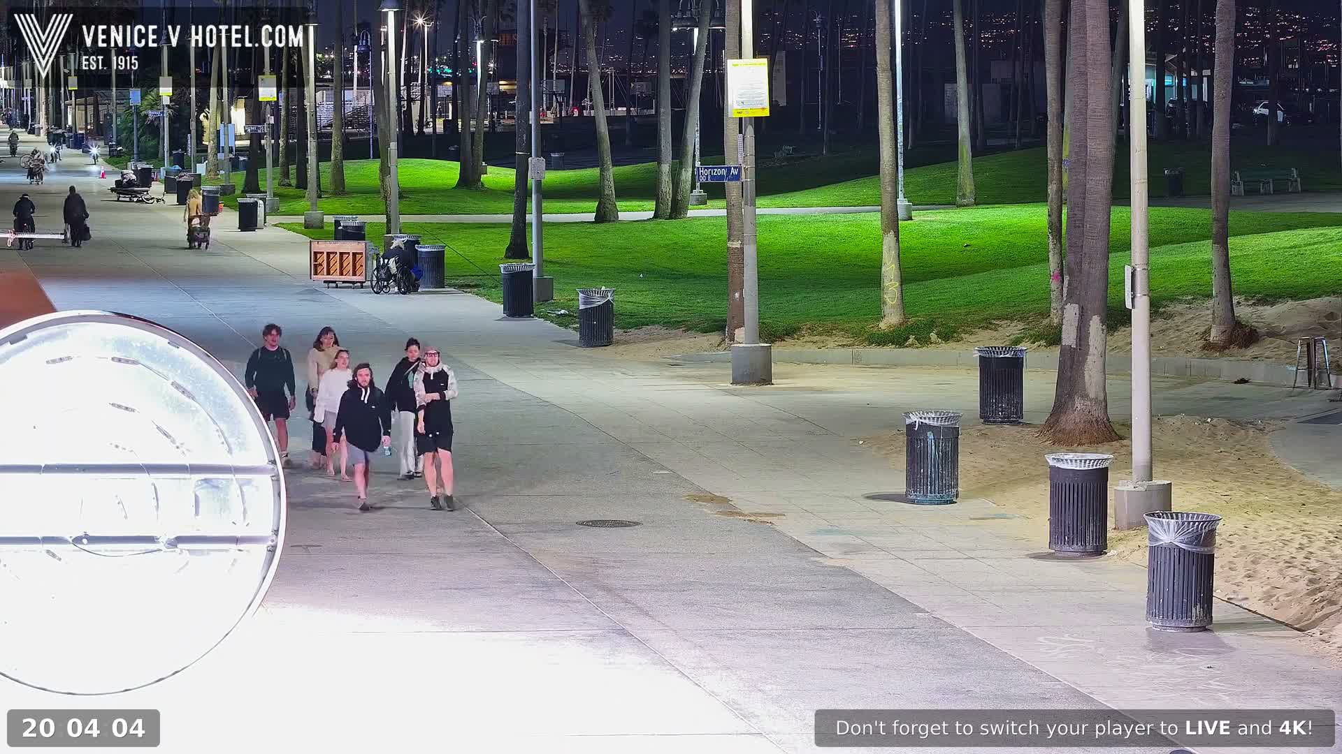 Venice Beach Live Cam - Los Angeles, California, USA