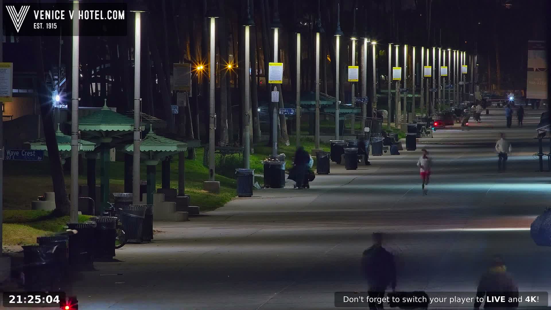 Venice Beach Live Cam - Los Angeles, California, USA