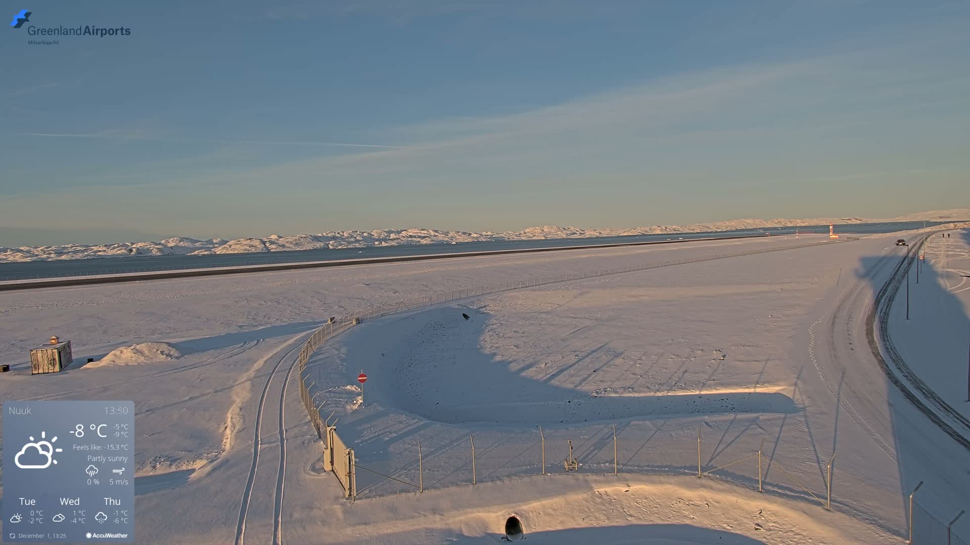 Nuuk Airport North Towards View Live Cam GOH / BGGH - Nuuk, Sermersooq, Greenland, Denmark