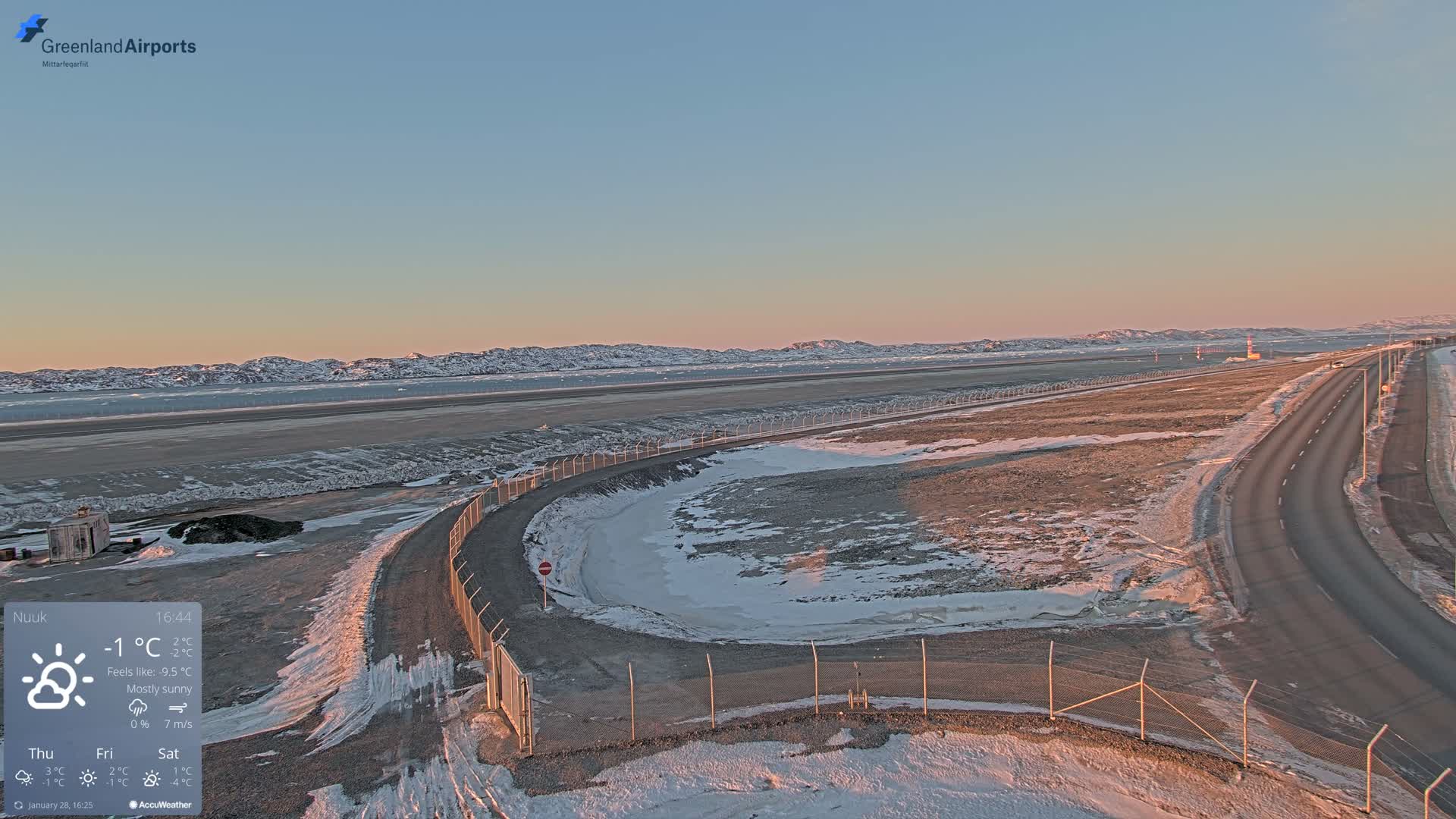 Nuuk Airport North Towards View Live Cam GOH / BGGH - Nuuk, Sermersooq, Greenland, Denmark