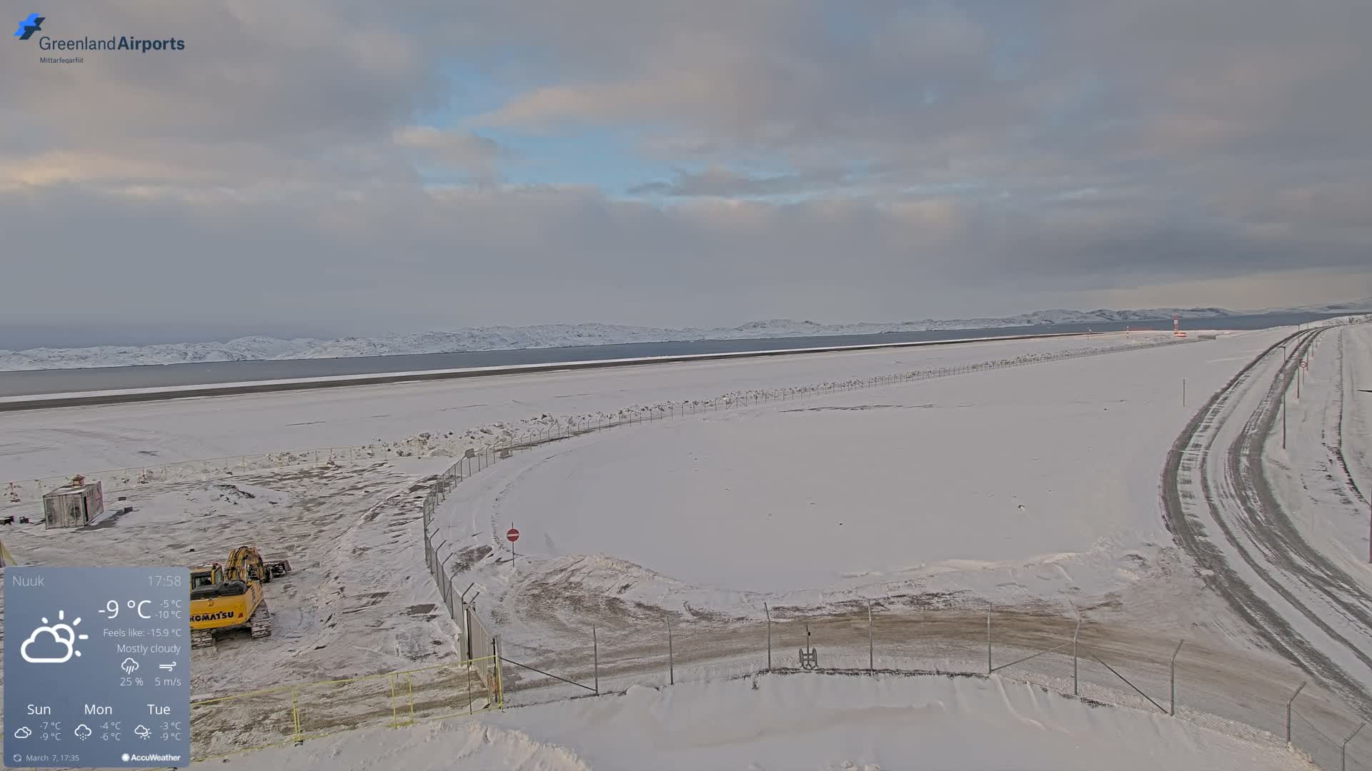 Nuuk Airport North Towards View Live Cam GOH / BGGH - Nuuk, Sermersooq, Greenland, Denmark