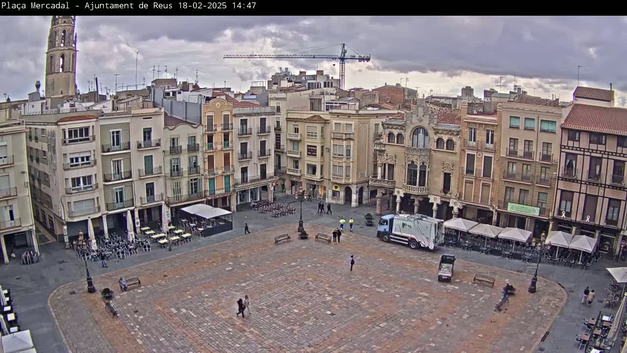 Reus Town Hall, Mercadal Square Live Cam - Tarragona,  Catalonia, Spain