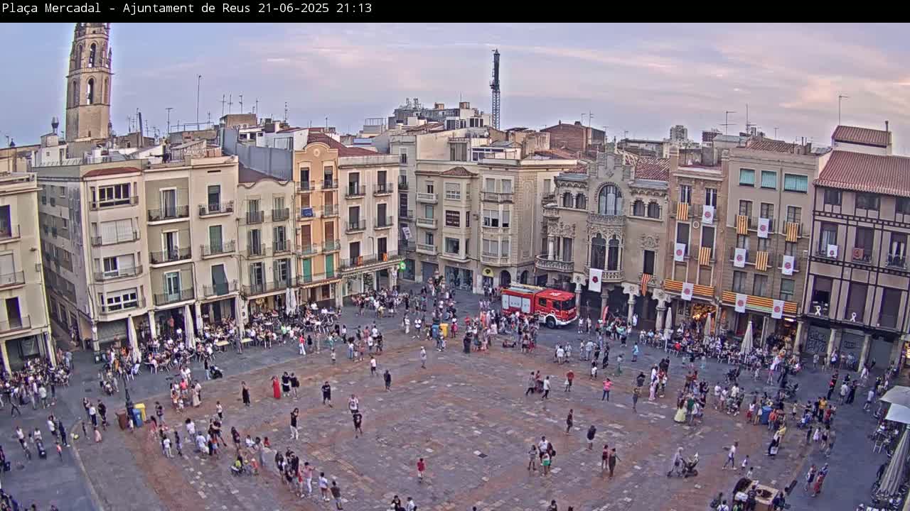 Reus Town Hall, Mercadal Square Live Cam - Tarragona, Catalonia, Spain