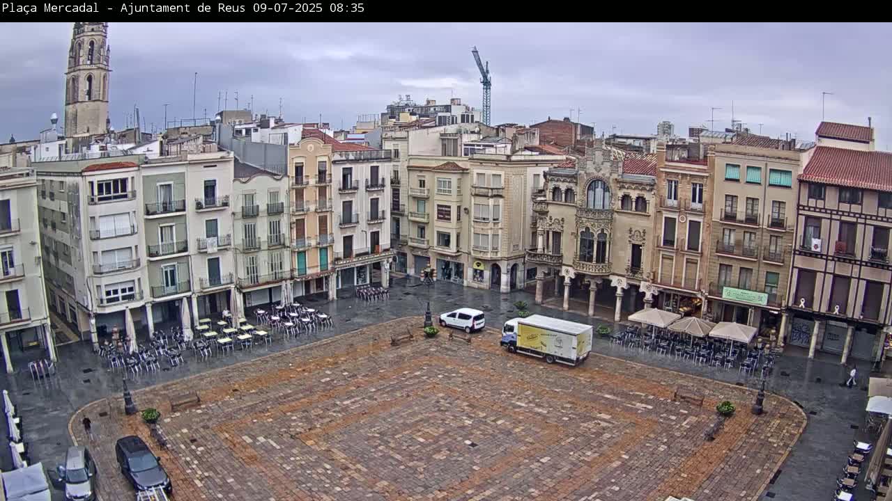 Reus Town Hall, Mercadal Square Live Cam - Tarragona, Catalonia, Spain