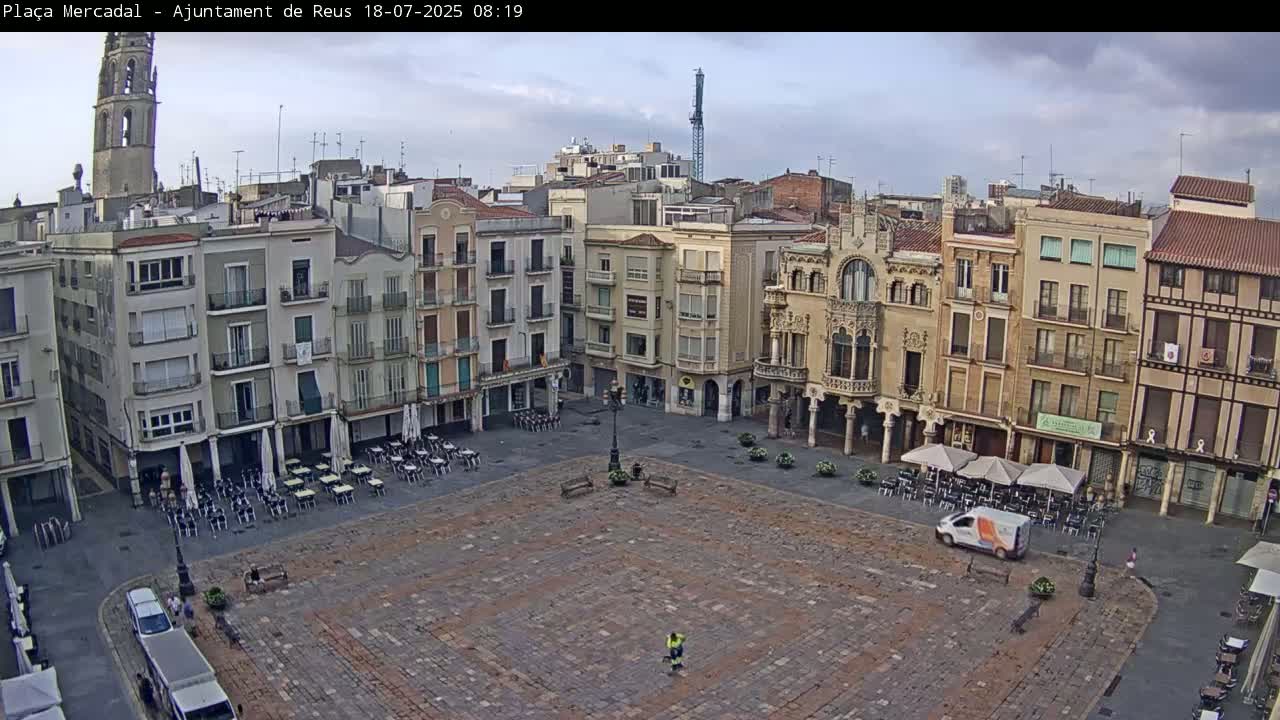 Reus Town Hall, Mercadal Square Live Cam - Tarragona, Catalonia, Spain