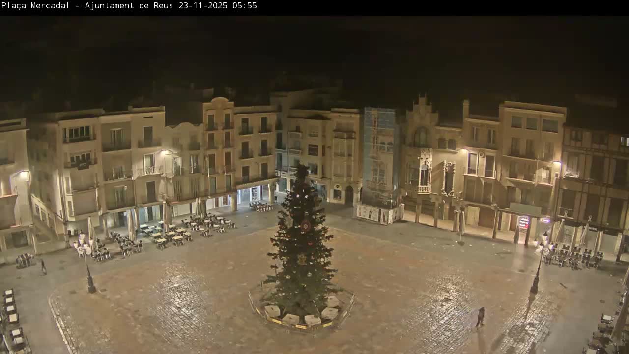 Reus Town Hall, Mercadal Square Live Cam - Tarragona, Catalonia, Spain