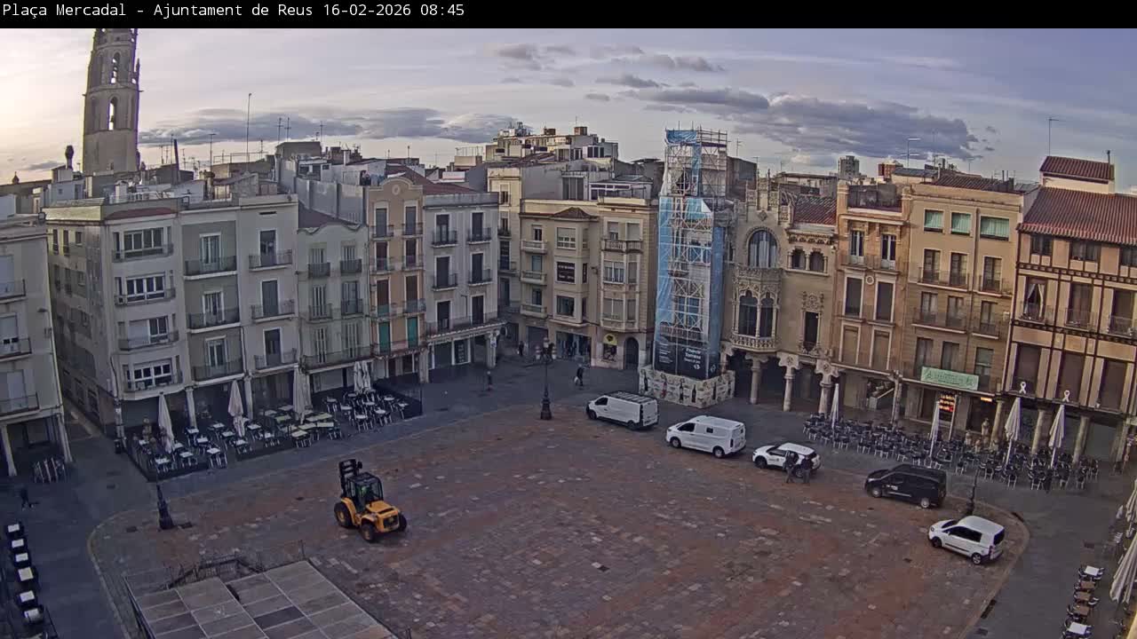 Reus Town Hall, Mercadal Square Live Cam - Tarragona, Catalonia, Spain