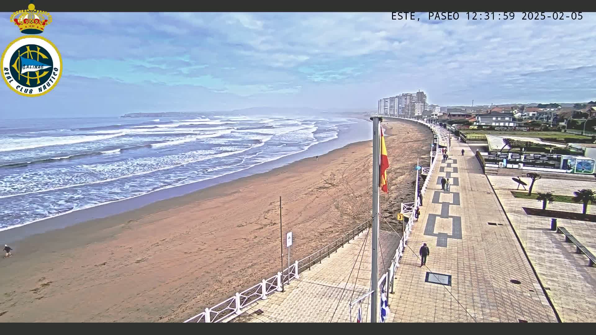 East Playa de Salinas Beach Live Cam - Avilés, Asturias, Spain