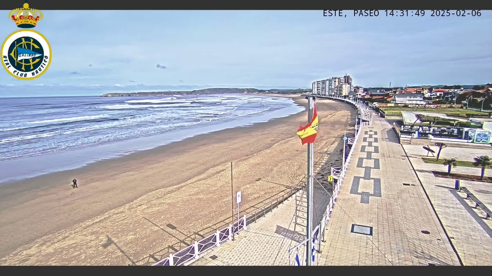 East Playa de Salinas Beach Live Cam - Avilés, Asturias, Spain