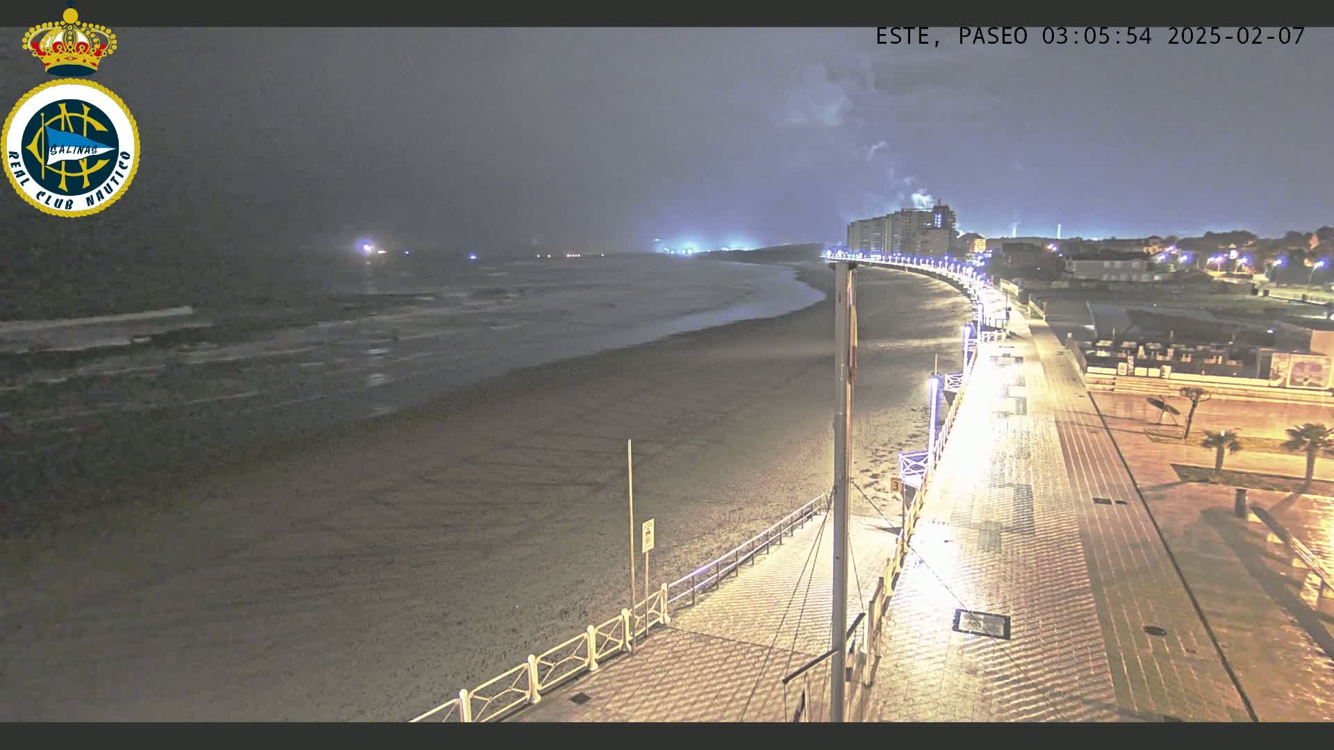 East Playa de Salinas Beach Live Cam - Avilés, Asturias, Spain