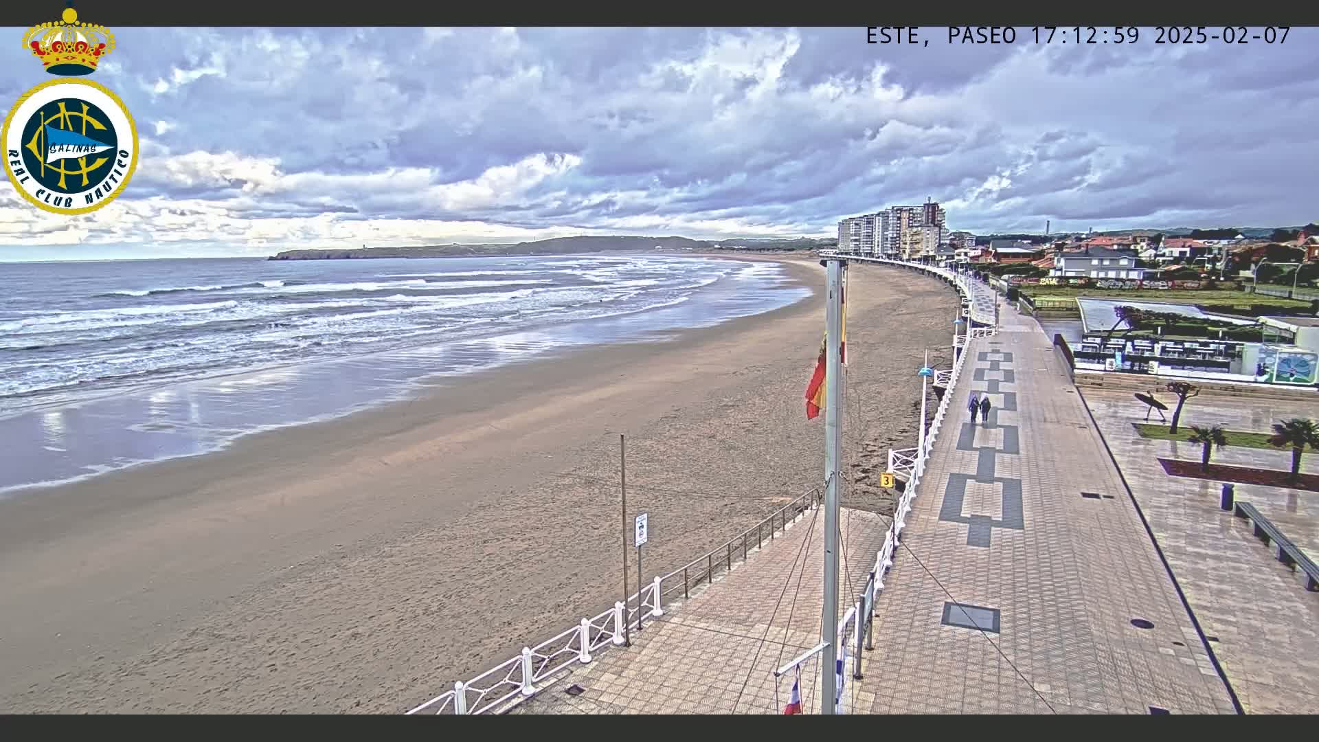 East Playa de Salinas Beach Live Cam - Avilés, Asturias, Spain
