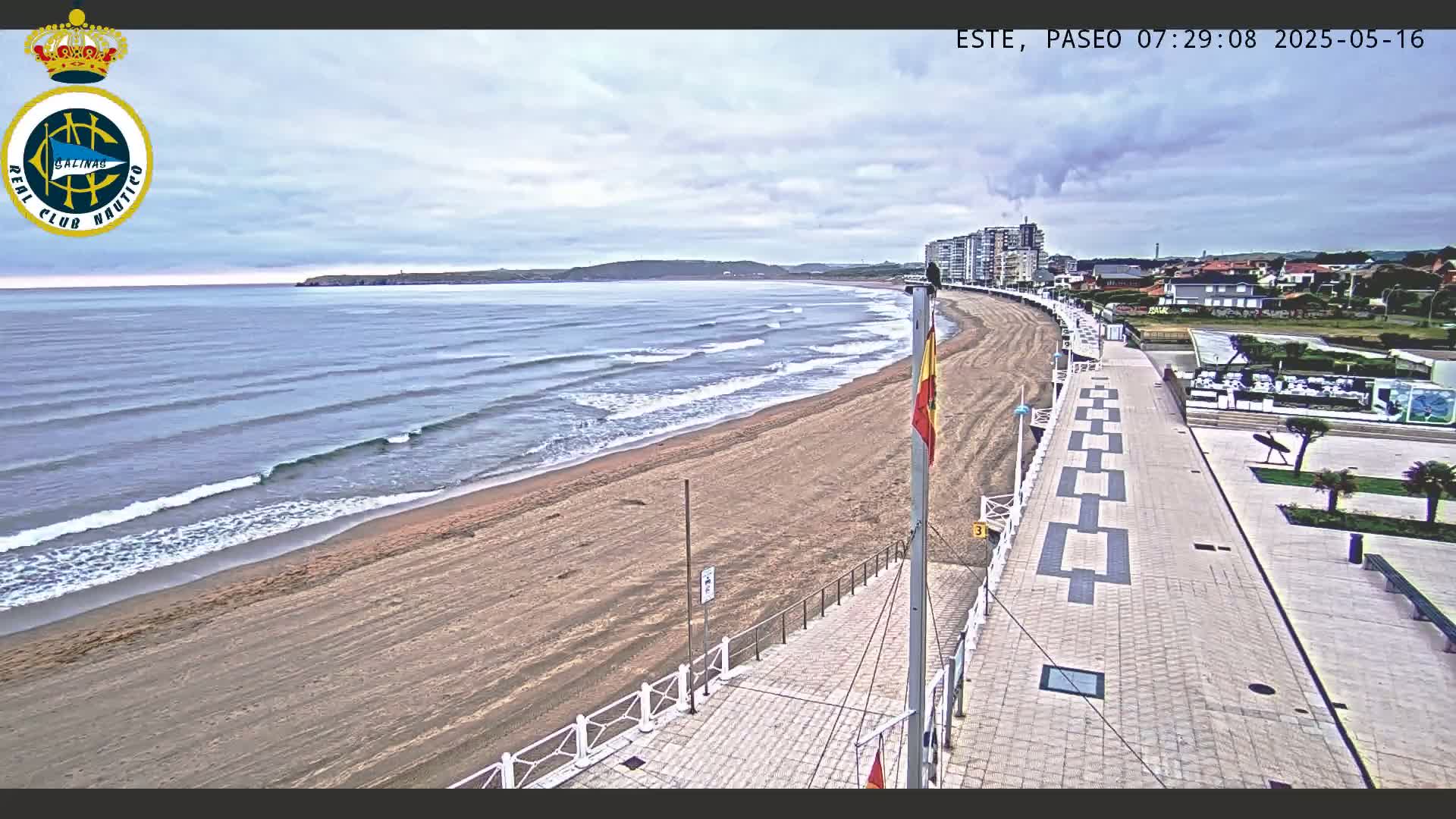 East Playa de Salinas Beach Live Cam - Avilés, Asturias, Spain