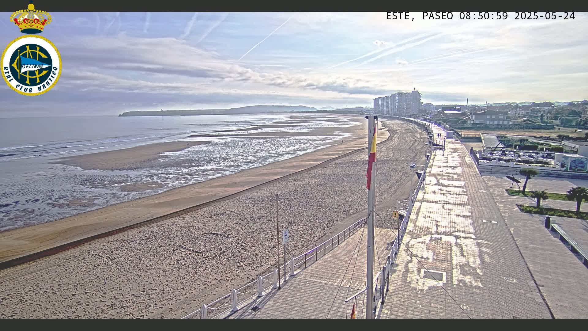 East Playa de Salinas Beach Live Cam - Avilés, Asturias, Spain