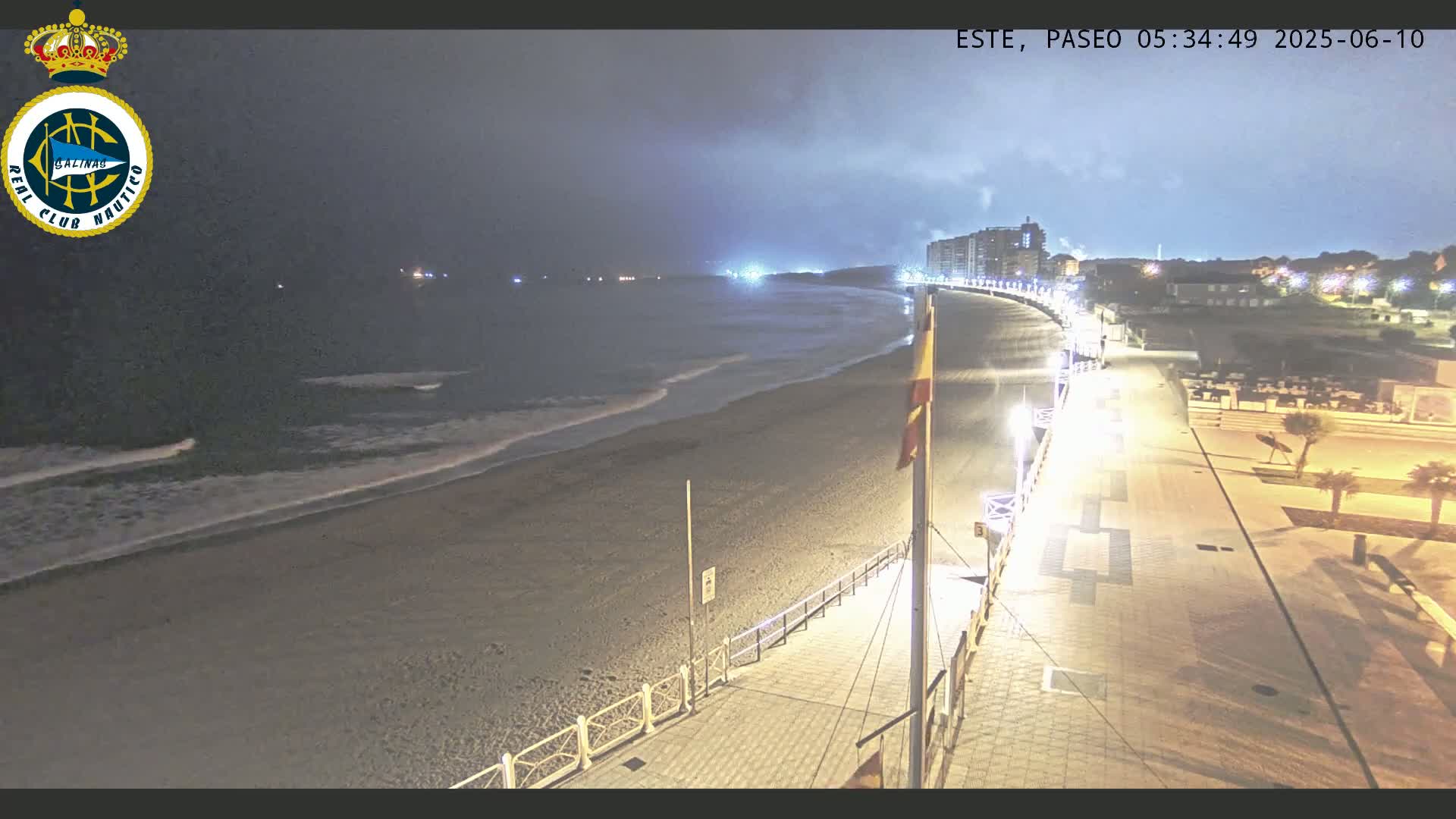 East Playa de Salinas Beach Live Cam - Avilés, Asturias, Spain