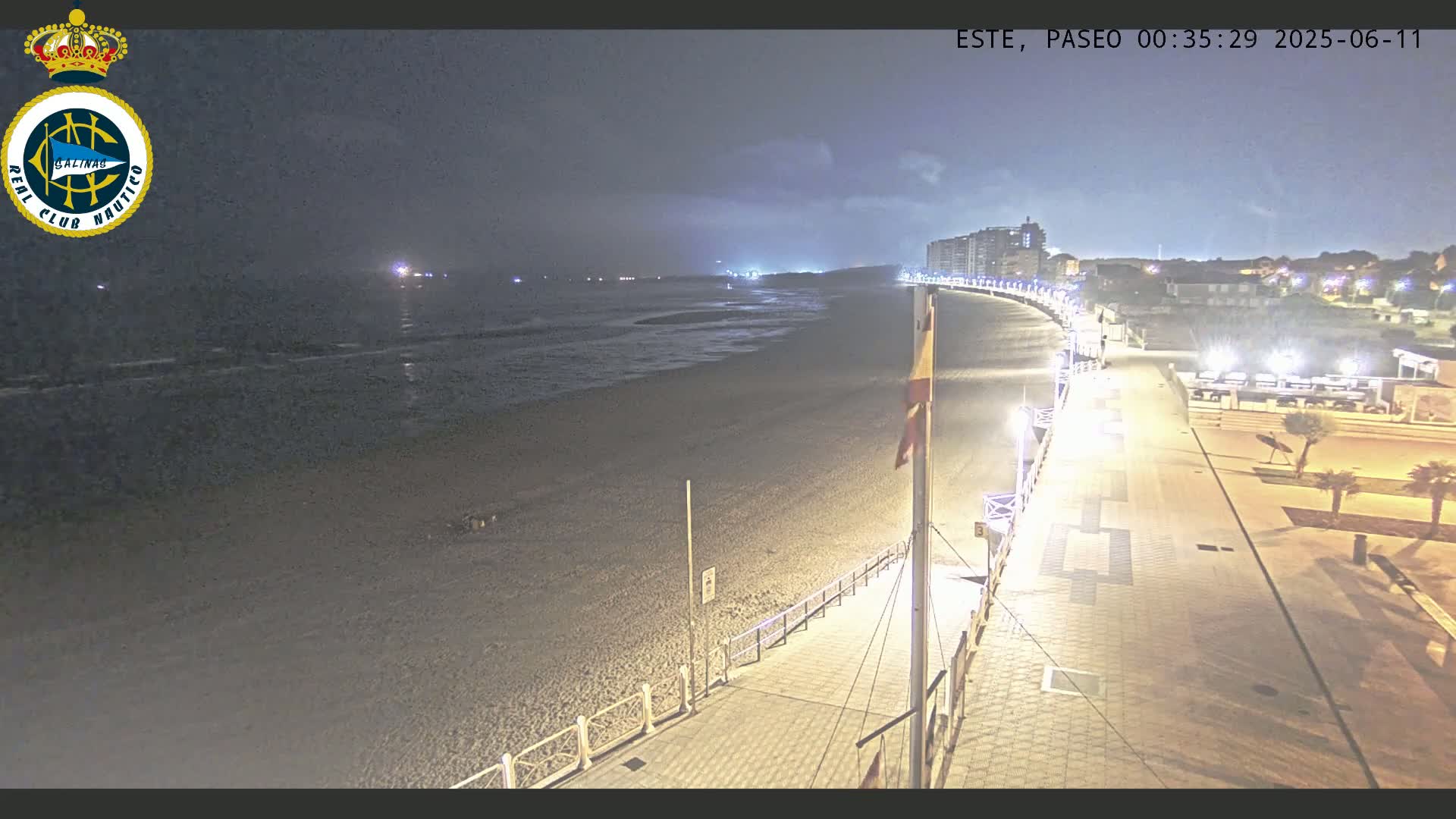 East Playa de Salinas Beach Live Cam - Avilés, Asturias, Spain