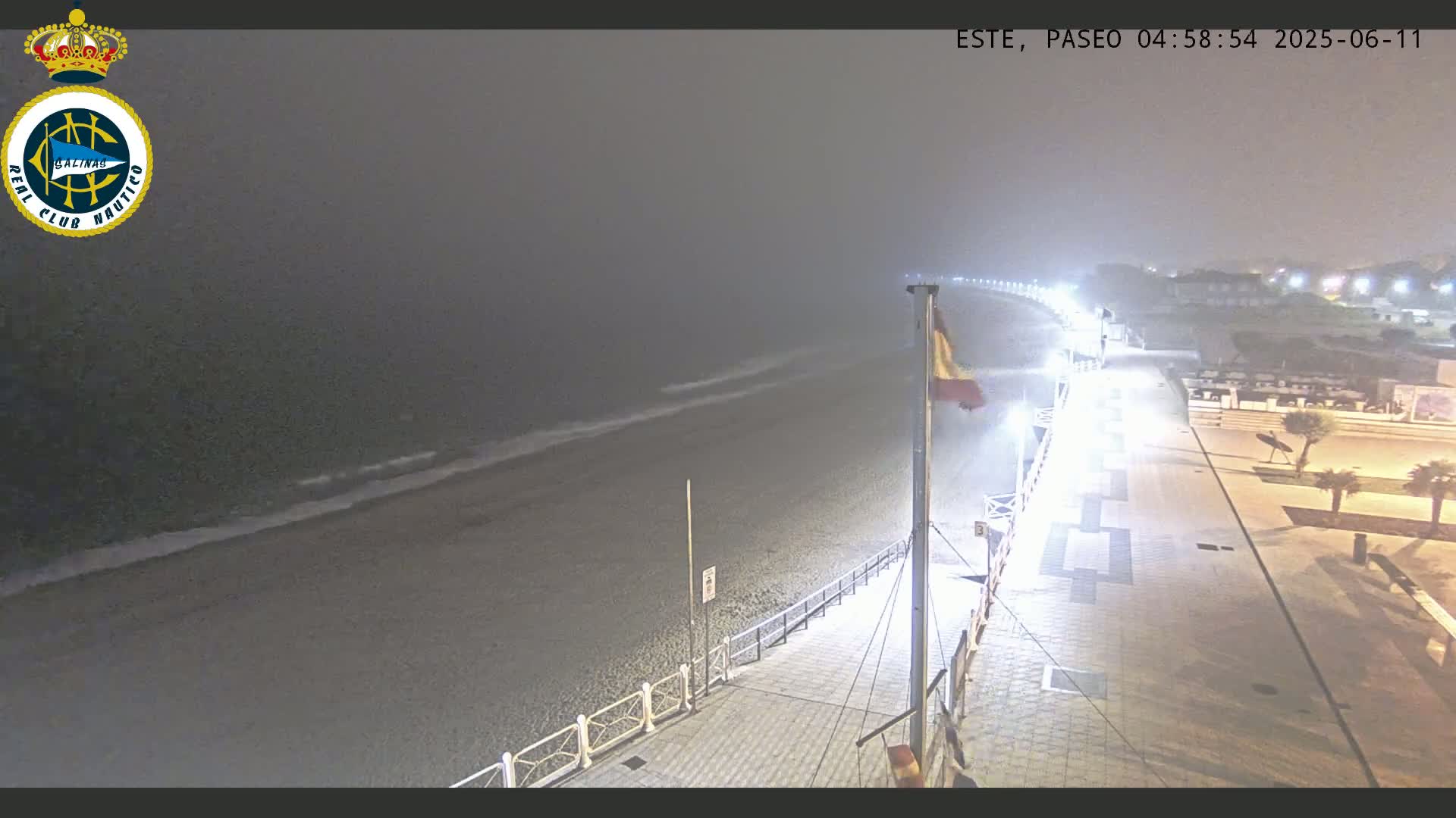 East Playa de Salinas Beach Live Cam - Avilés, Asturias, Spain