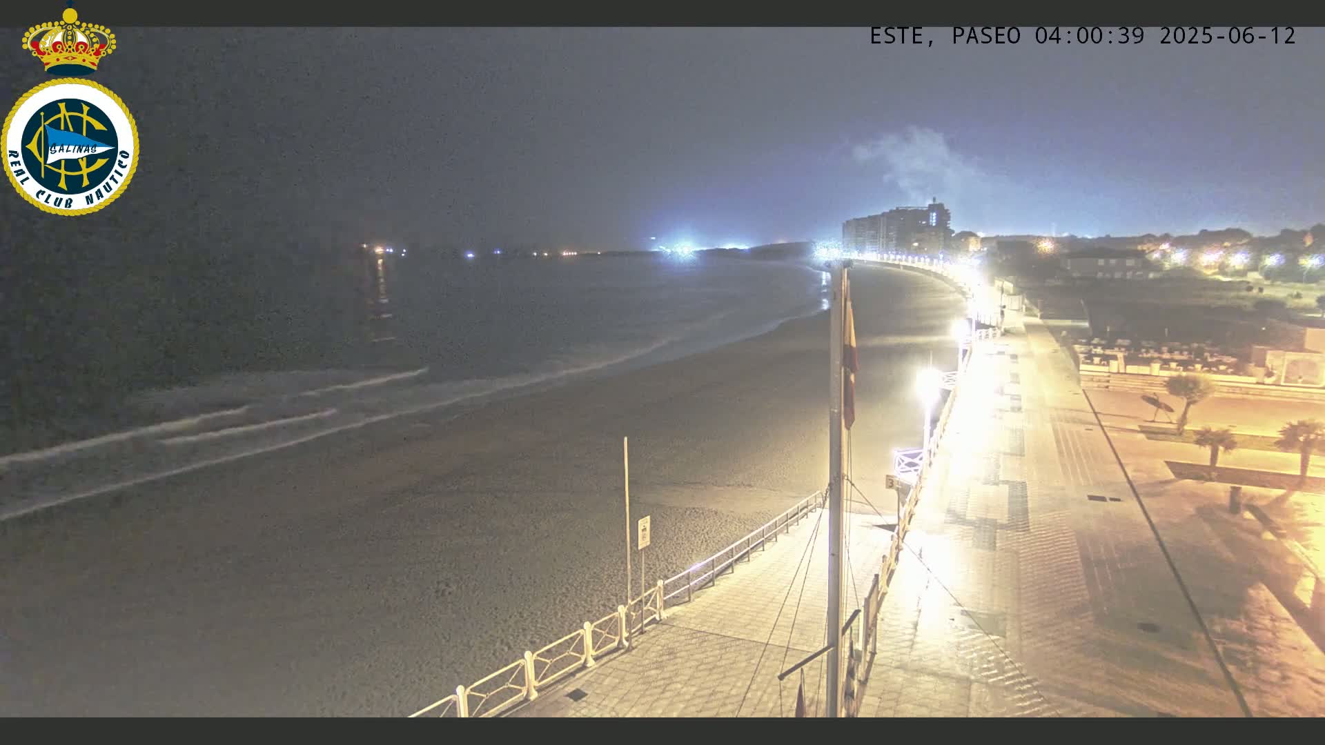 East Playa de Salinas Beach Live Cam - Avilés, Asturias, Spain
