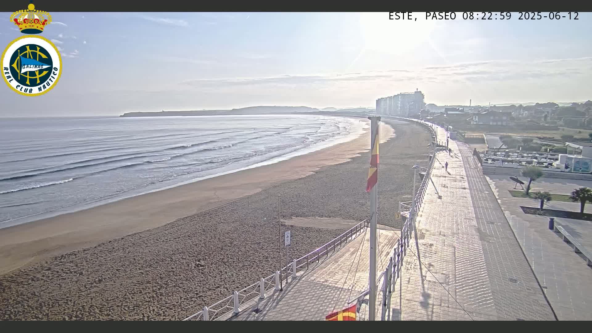 East Playa de Salinas Beach Live Cam - Avilés, Asturias, Spain