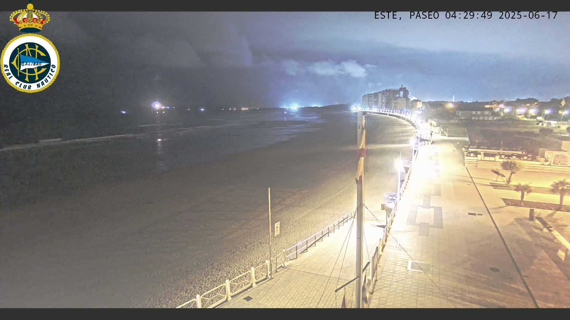 East Playa de Salinas Beach Live Cam - Avilés, Asturias, Spain