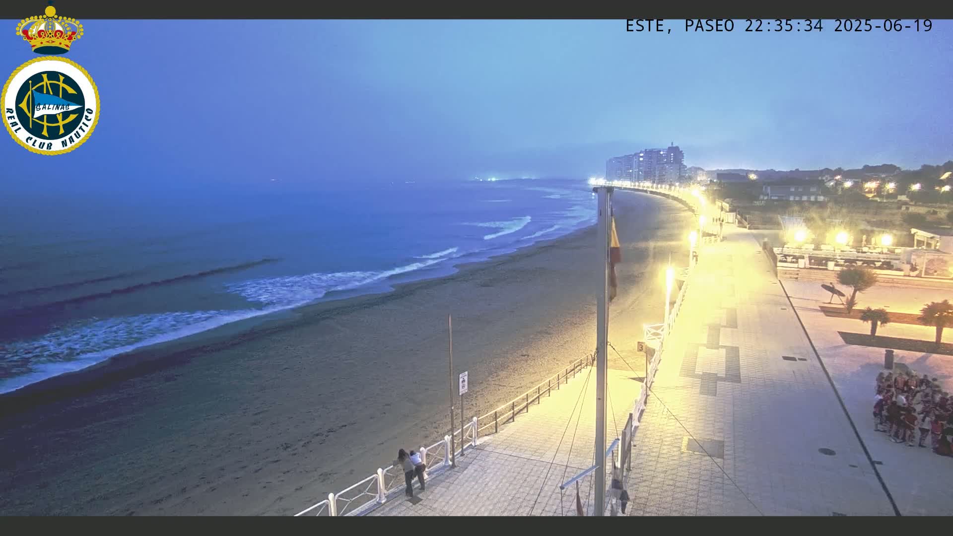 East Playa de Salinas Beach Live Cam - Avilés, Asturias, Spain
