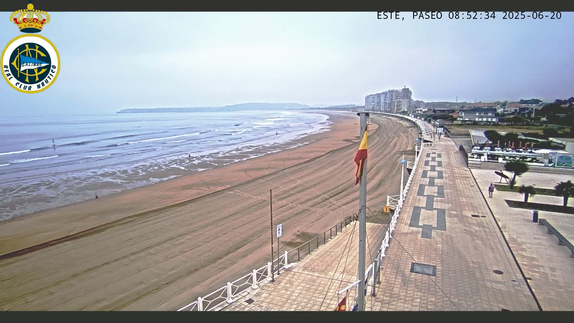East Playa de Salinas Beach Live Cam - Avilés, Asturias, Spain