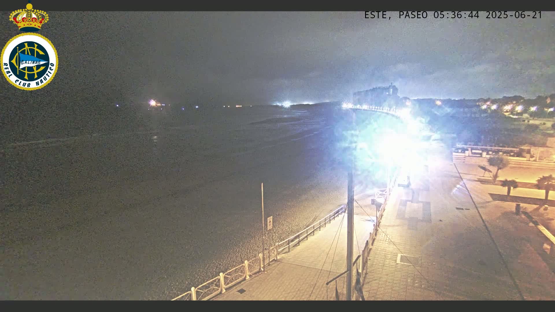 East Playa de Salinas Beach Live Cam - Avilés, Asturias, Spain