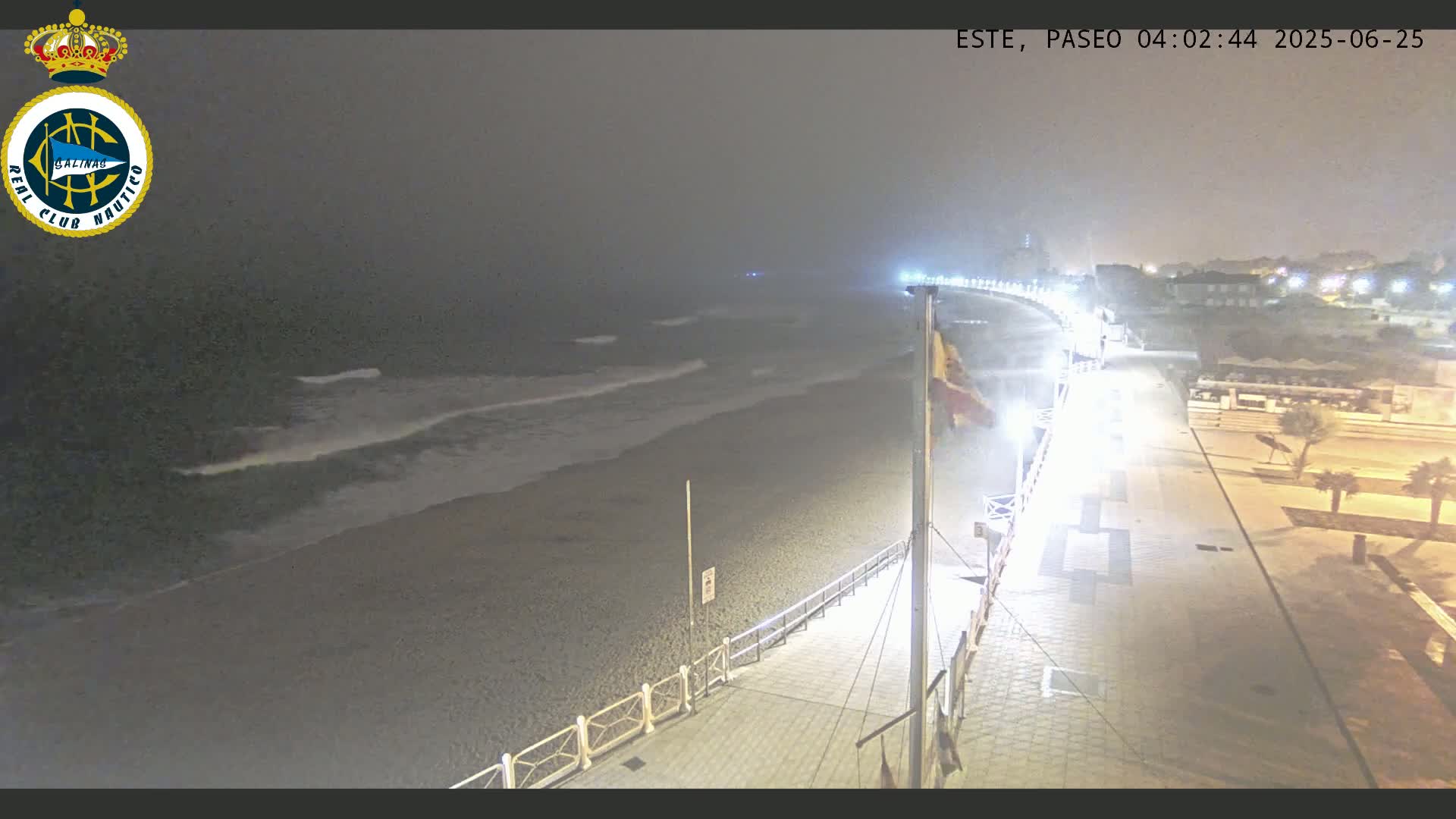 East Playa de Salinas Beach Live Cam - Avilés, Asturias, Spain