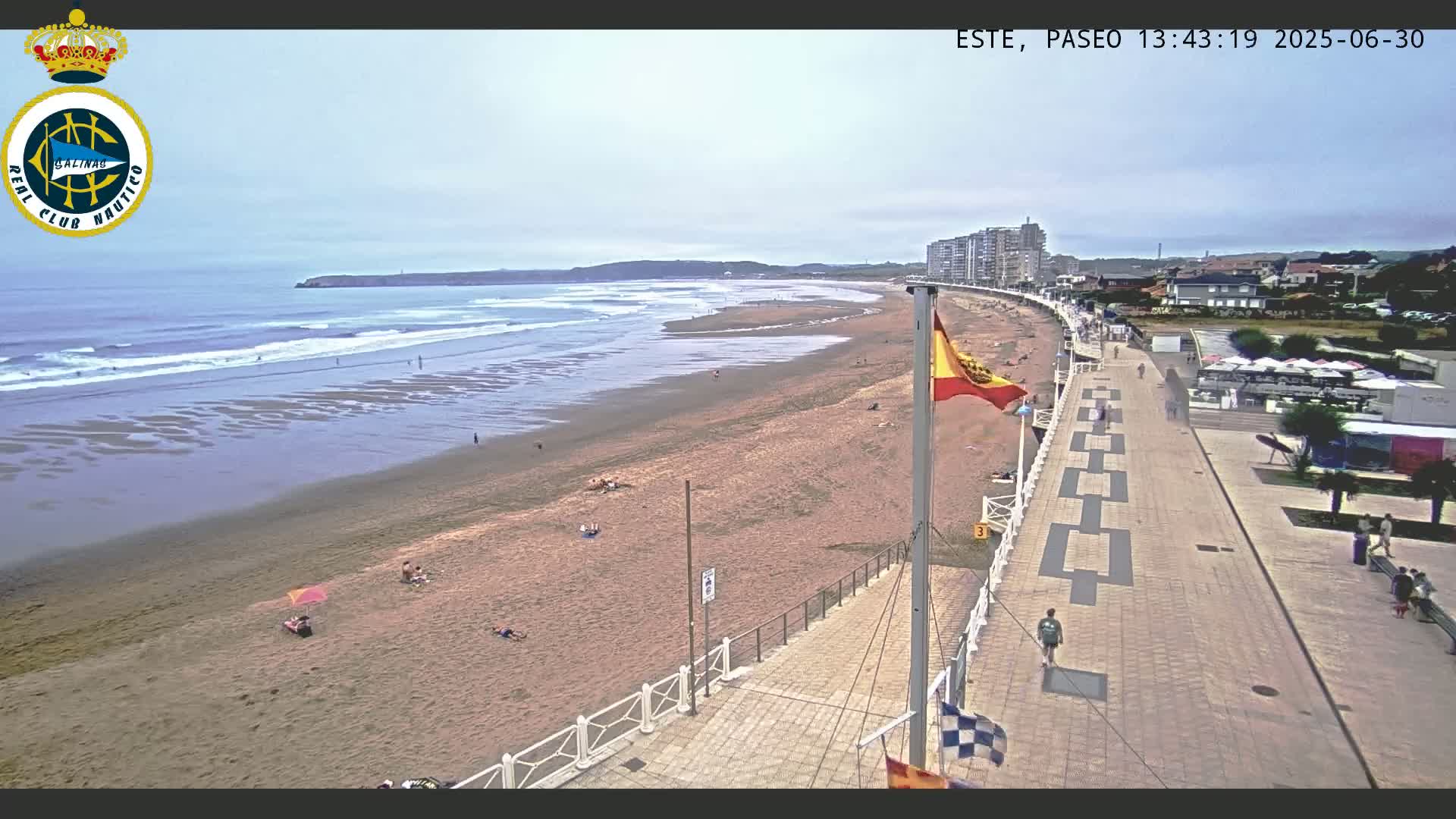East Playa de Salinas Beach Live Cam - Avilés, Asturias, Spain