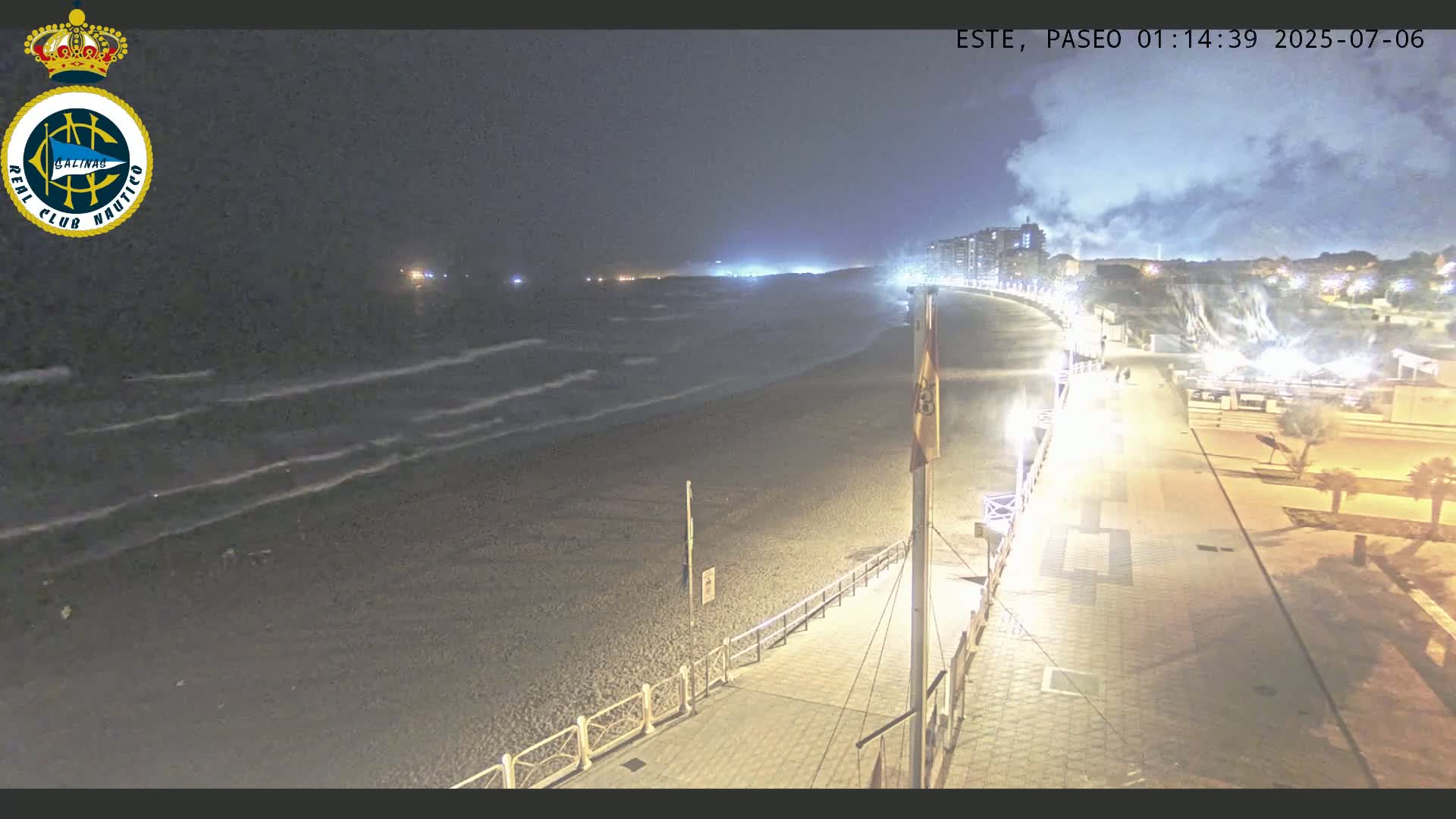 East Playa de Salinas Beach Live Cam - Avilés, Asturias, Spain