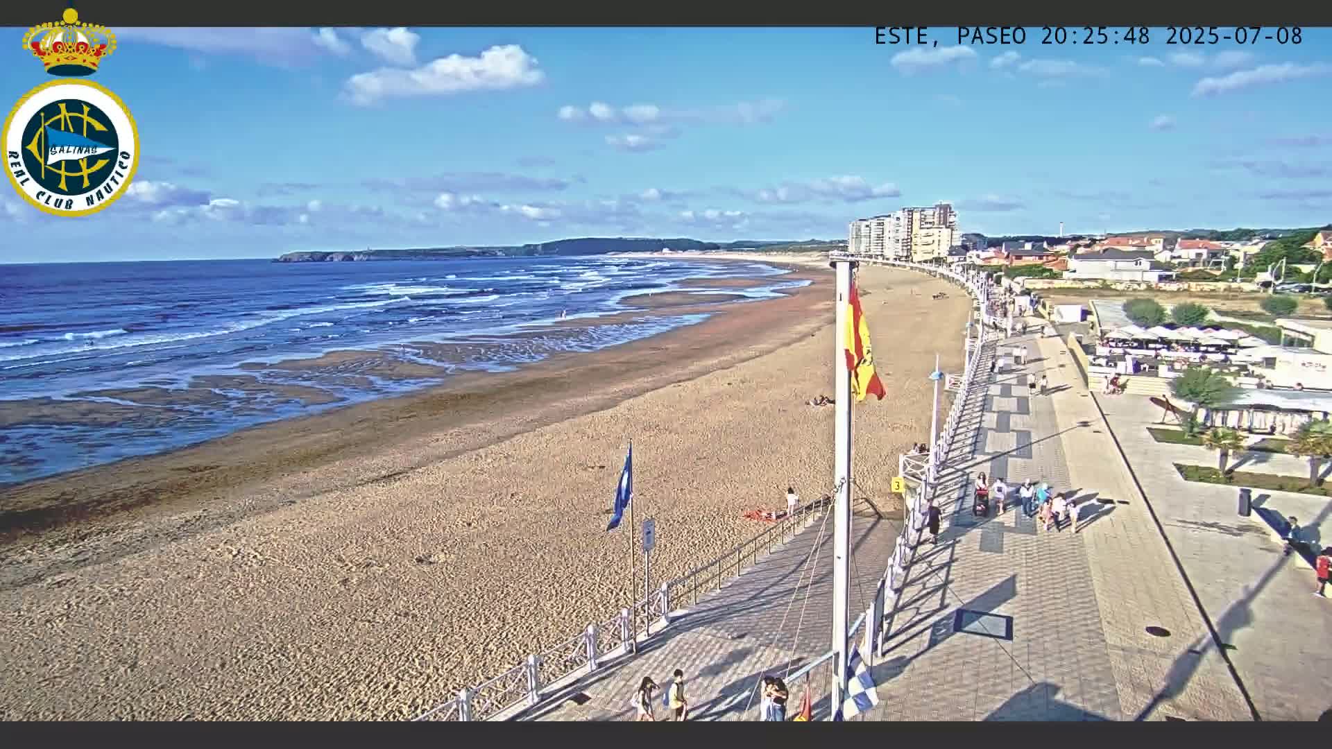 East Playa de Salinas Beach Live Cam - Avilés, Asturias, Spain