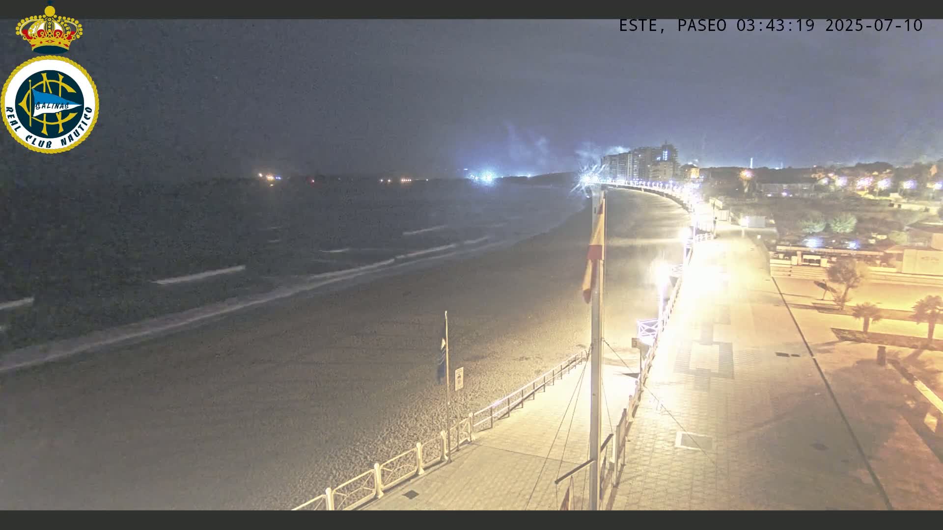 East Playa de Salinas Beach Live Cam - Avilés, Asturias, Spain
