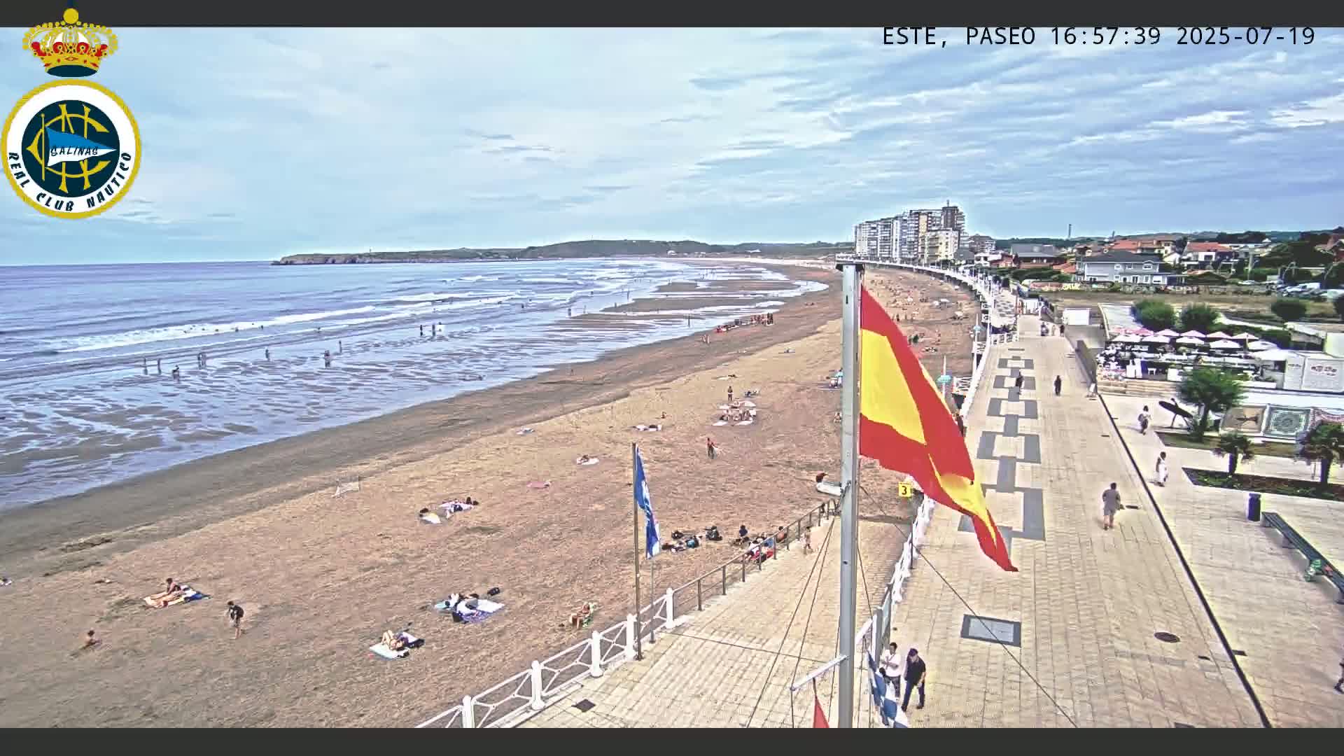 East Playa de Salinas Beach Live Cam - Avilés, Asturias, Spain