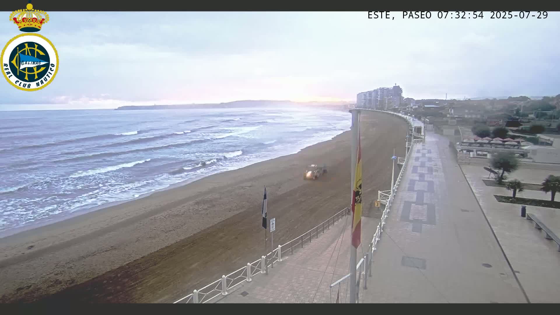 East Playa de Salinas Beach Live Cam - Avilés, Asturias, Spain