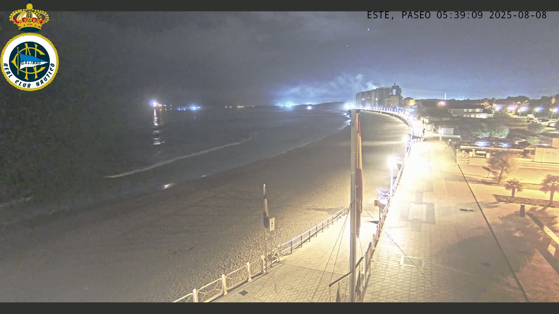 East Playa de Salinas Beach Live Cam - Avilés, Asturias, Spain