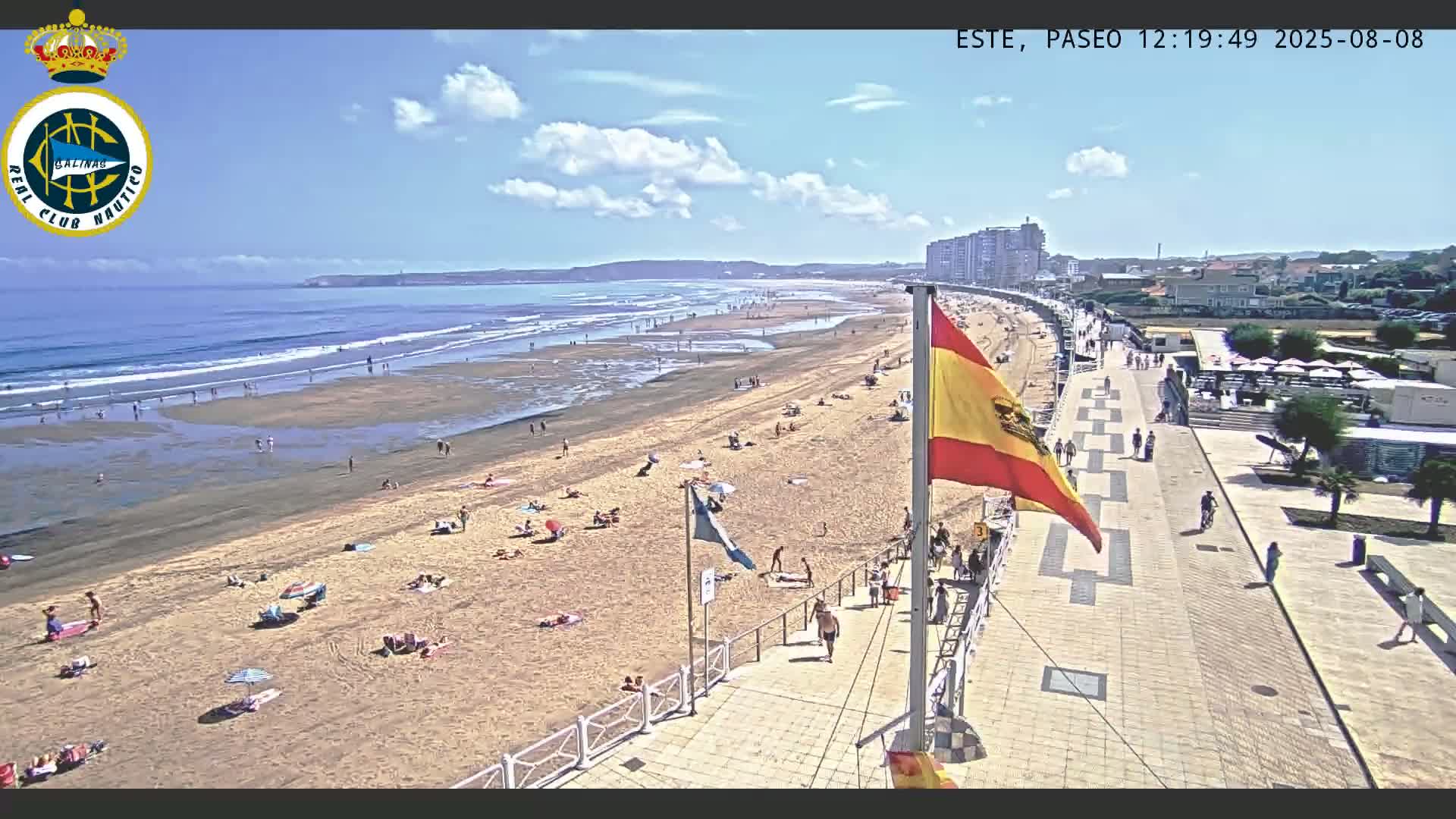 East Playa de Salinas Beach Live Cam - Avilés, Asturias, Spain