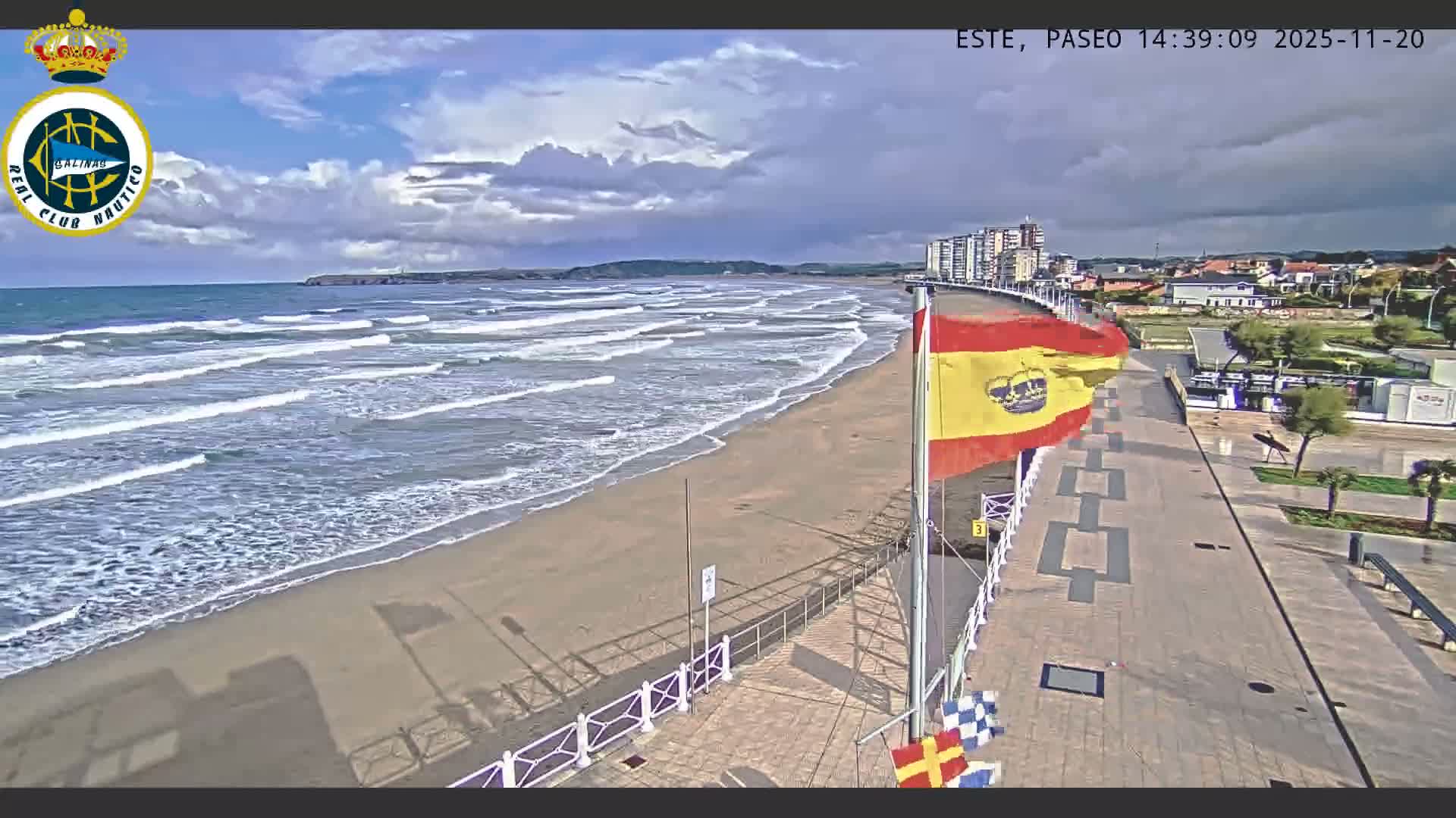 East Playa de Salinas Beach Live Cam - Avilés, Asturias, Spain