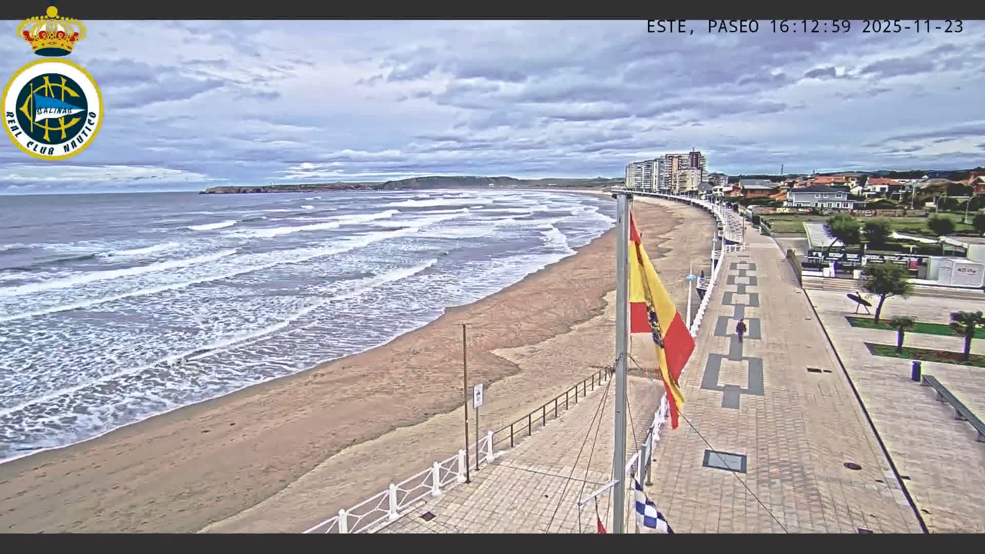 East Playa de Salinas Beach Live Cam - Avilés, Asturias, Spain