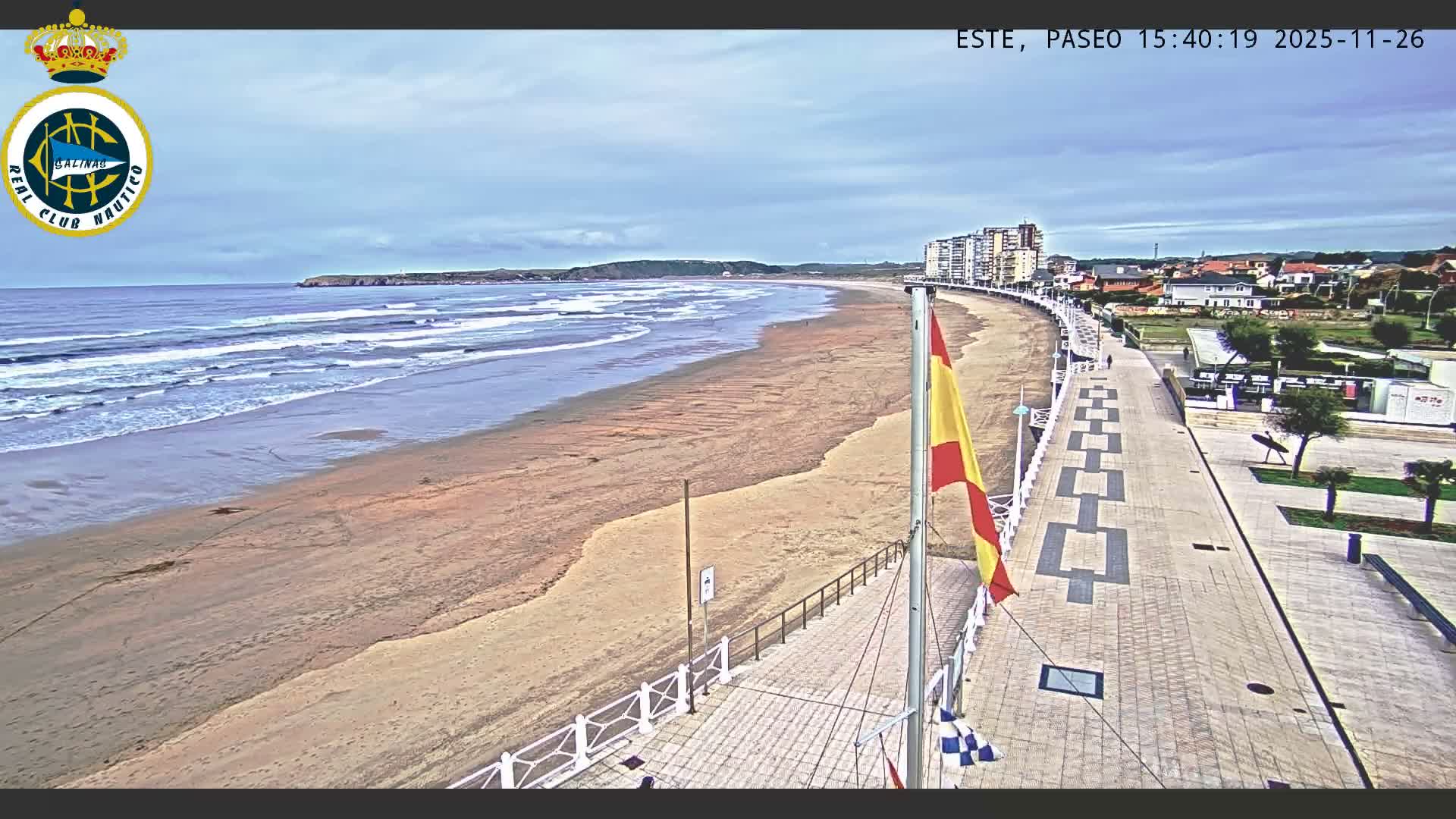 East Playa de Salinas Beach Live Cam - Avilés, Asturias, Spain